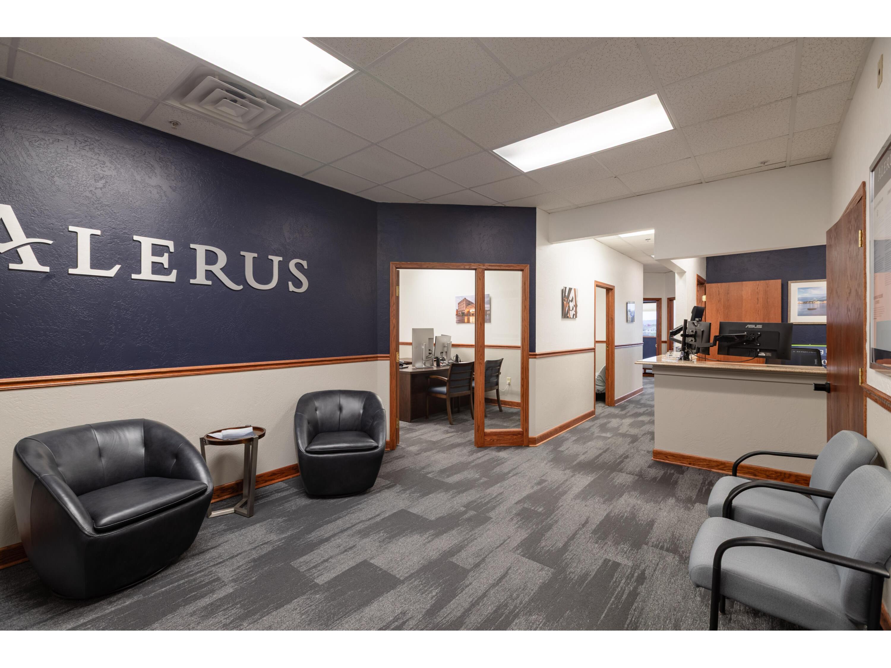 700 N 3rd St #204 La Crosse WI 54601 1941817 image8