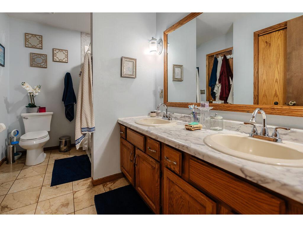 701 Fanta Reed Campbell WI 54603 1970690 image21