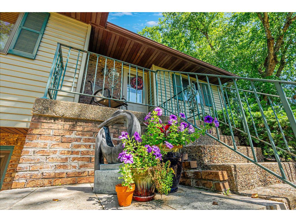 701 Fanta Reed Campbell WI 54603 1970690 image3