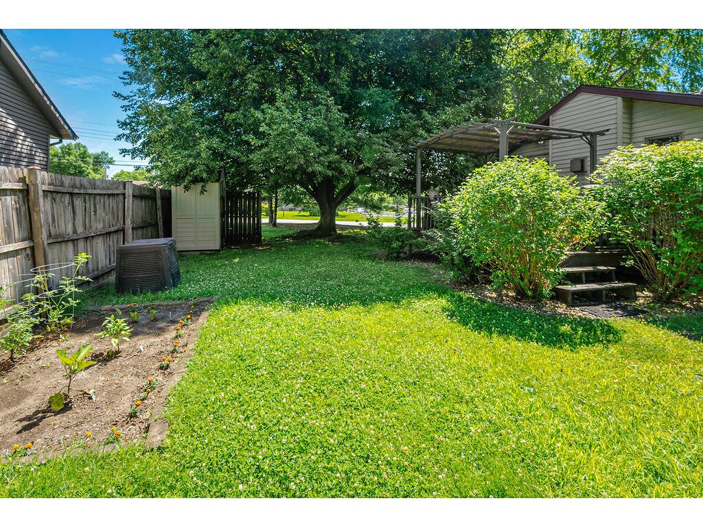 701 Fanta Reed Campbell WI 54603 1970690 image37