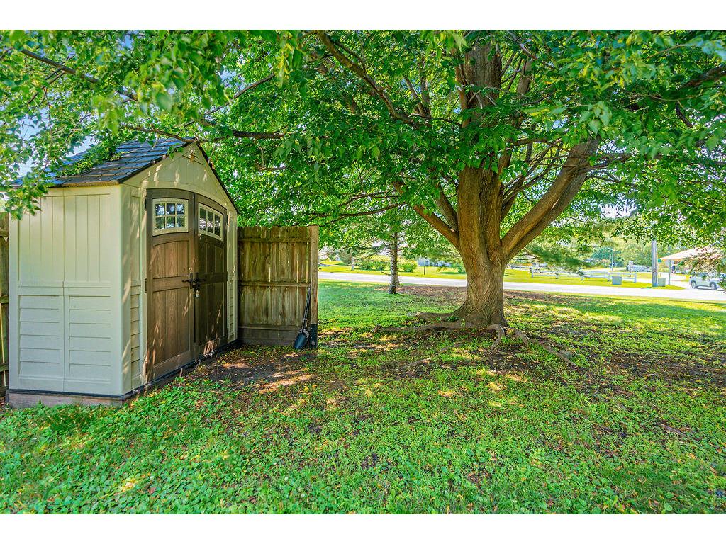 701 Fanta Reed Campbell WI 54603 1970690 image40