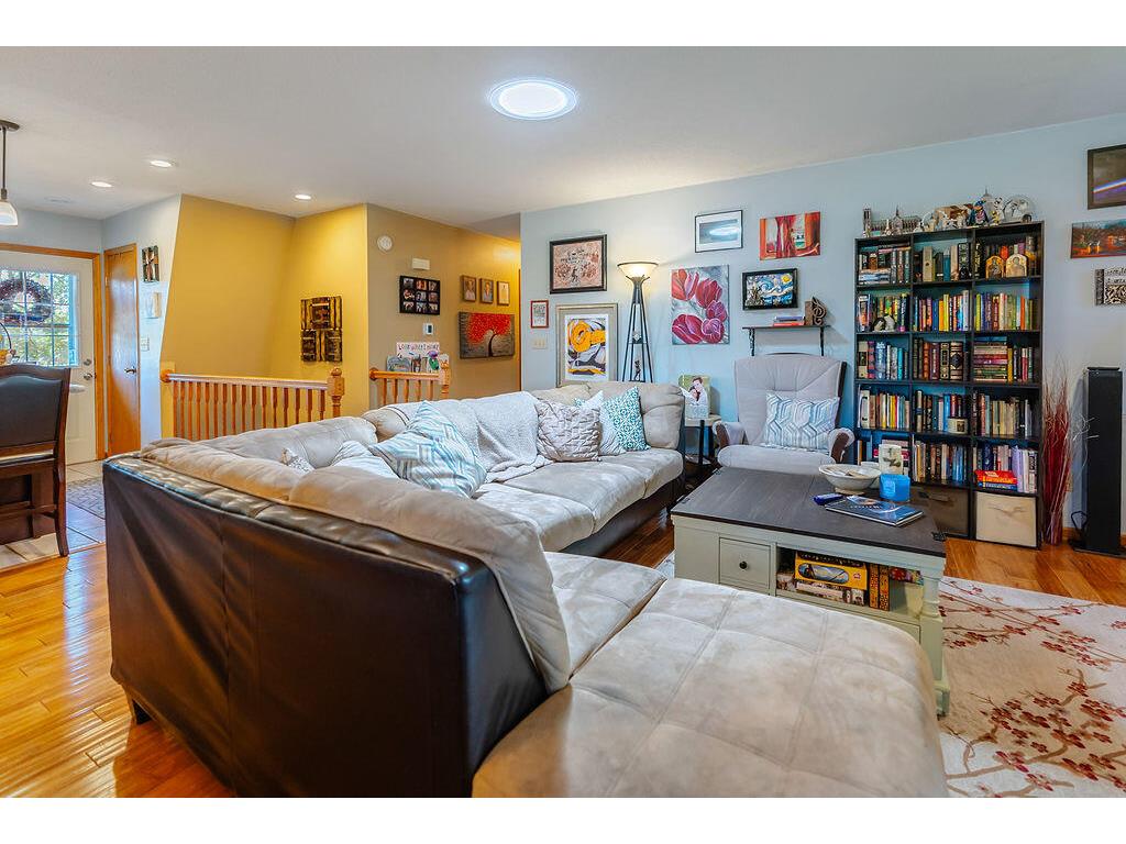 701 Fanta Reed Campbell WI 54603 1970690 image6