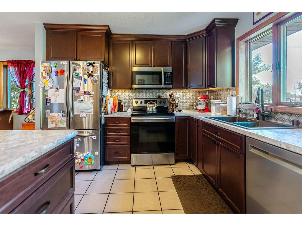 701 Fanta Reed Campbell WI 54603 1970690 image9