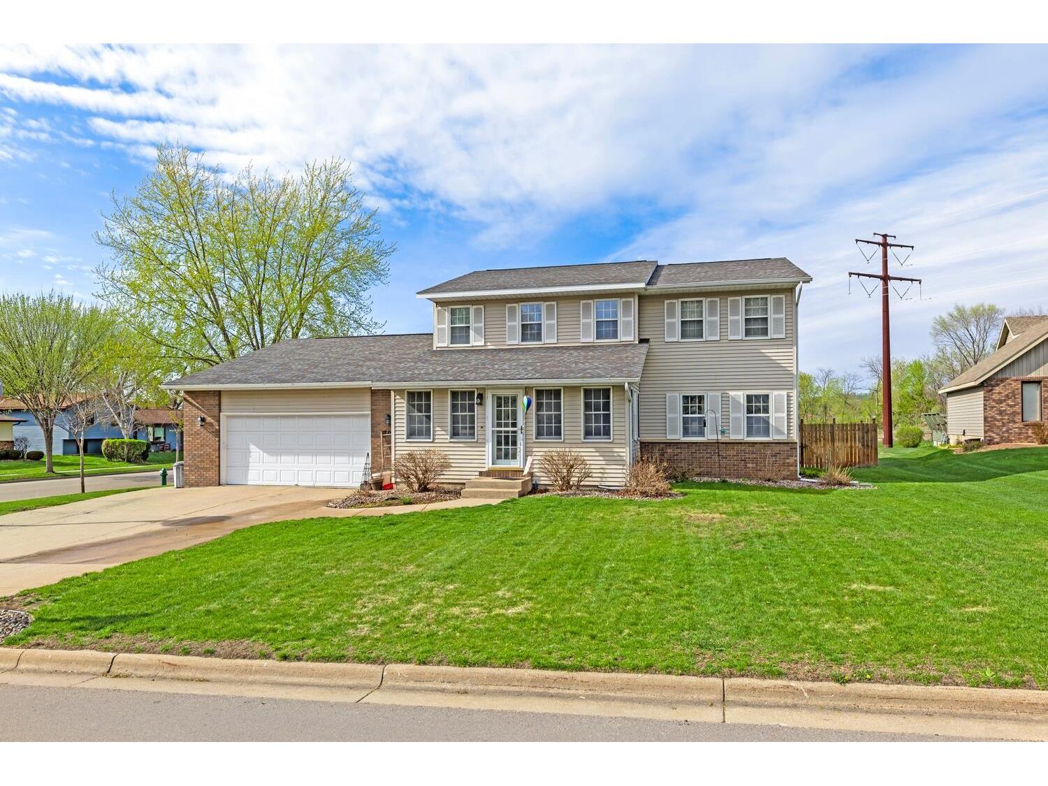 701 Parkridge Onalaska WI 54650 1954557 image2