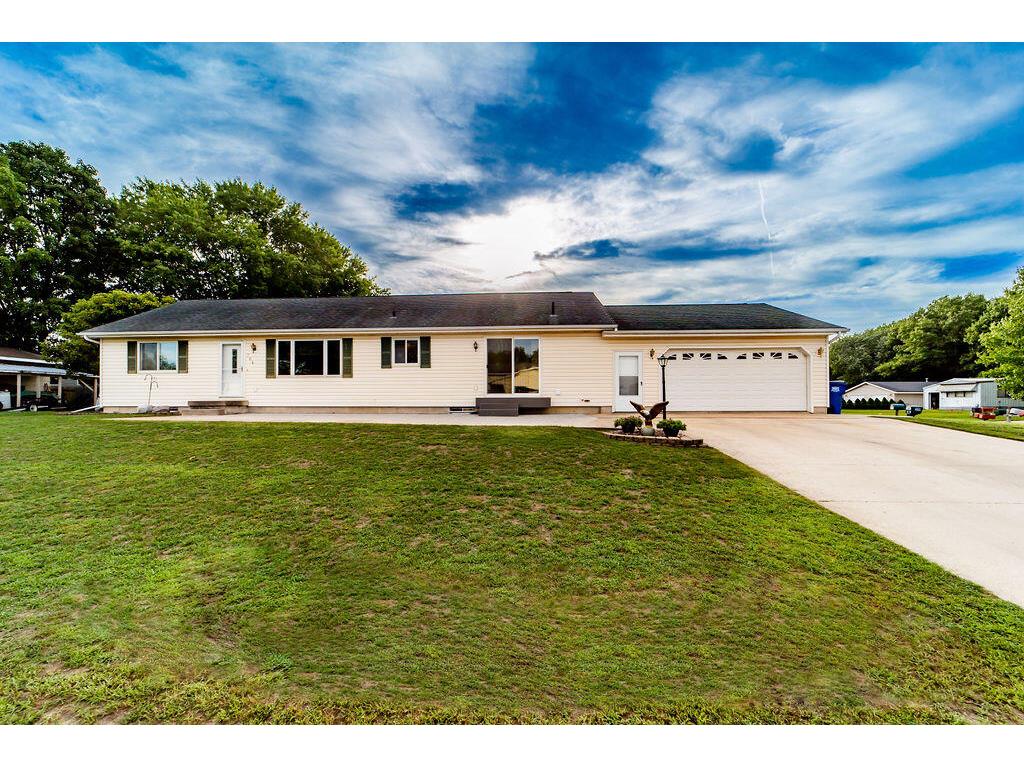 704 Cardinal Rockland WI 54653 1846918 image1