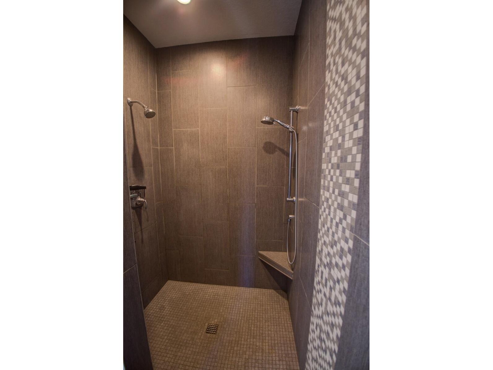 704 Knollwood Holmen WI 54636 1937583 image13