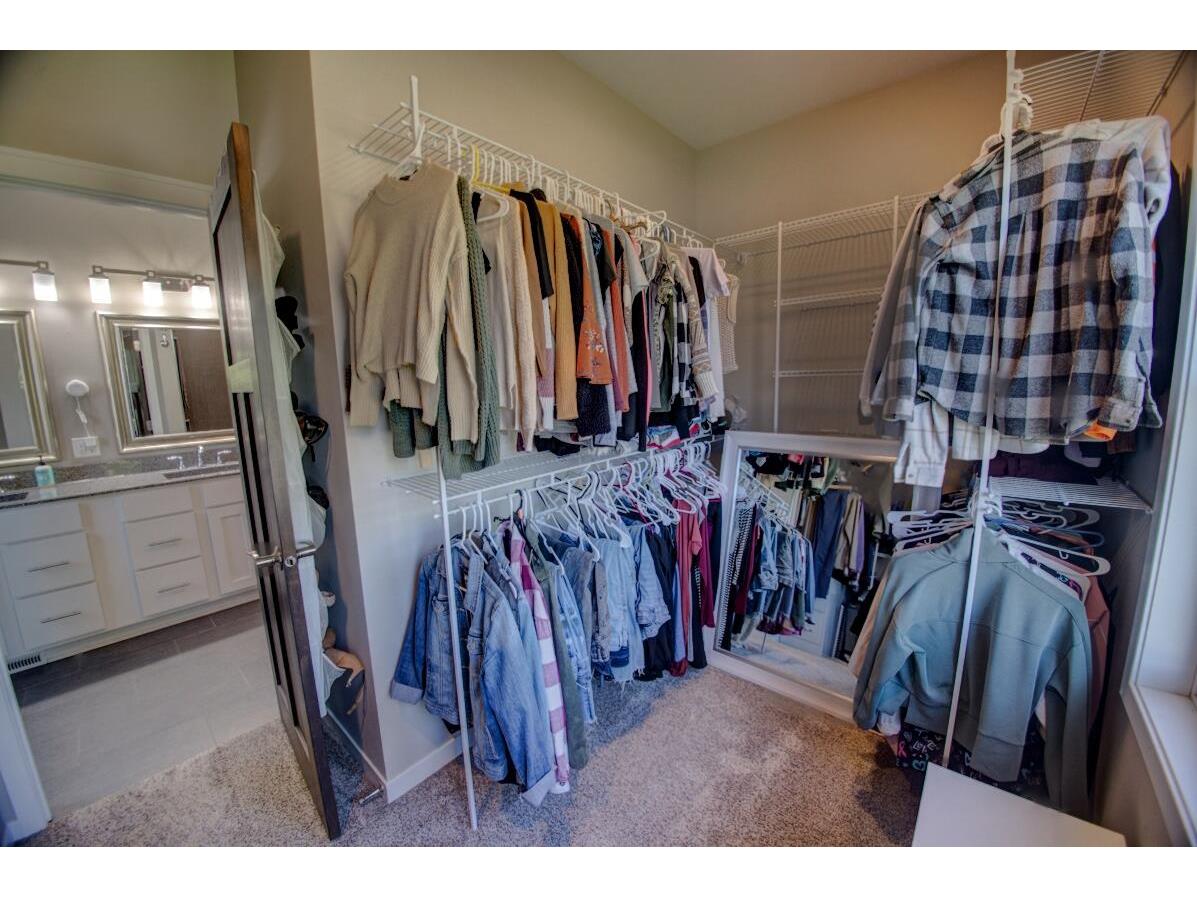 704 Knollwood Holmen WI 54636 1937583 image14