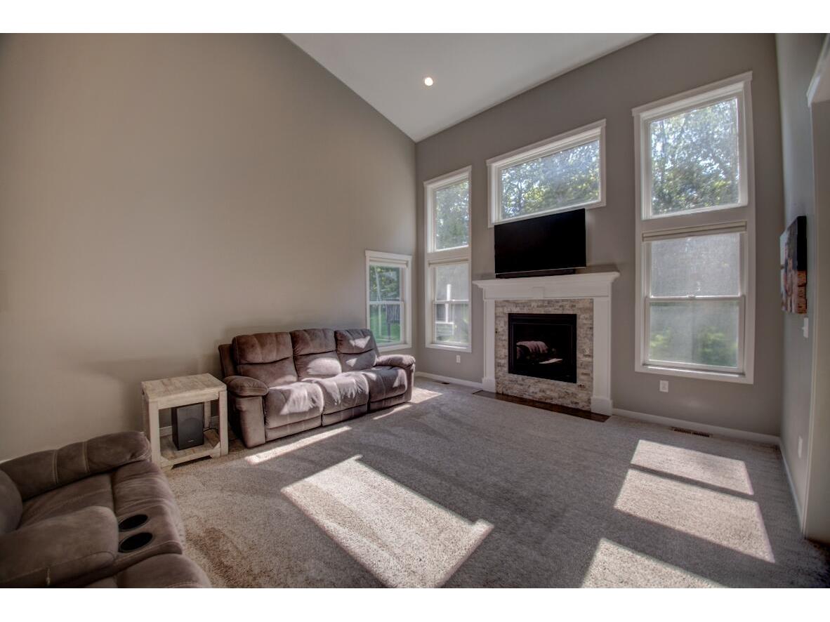 704 Knollwood Holmen WI 54636 1937583 image18