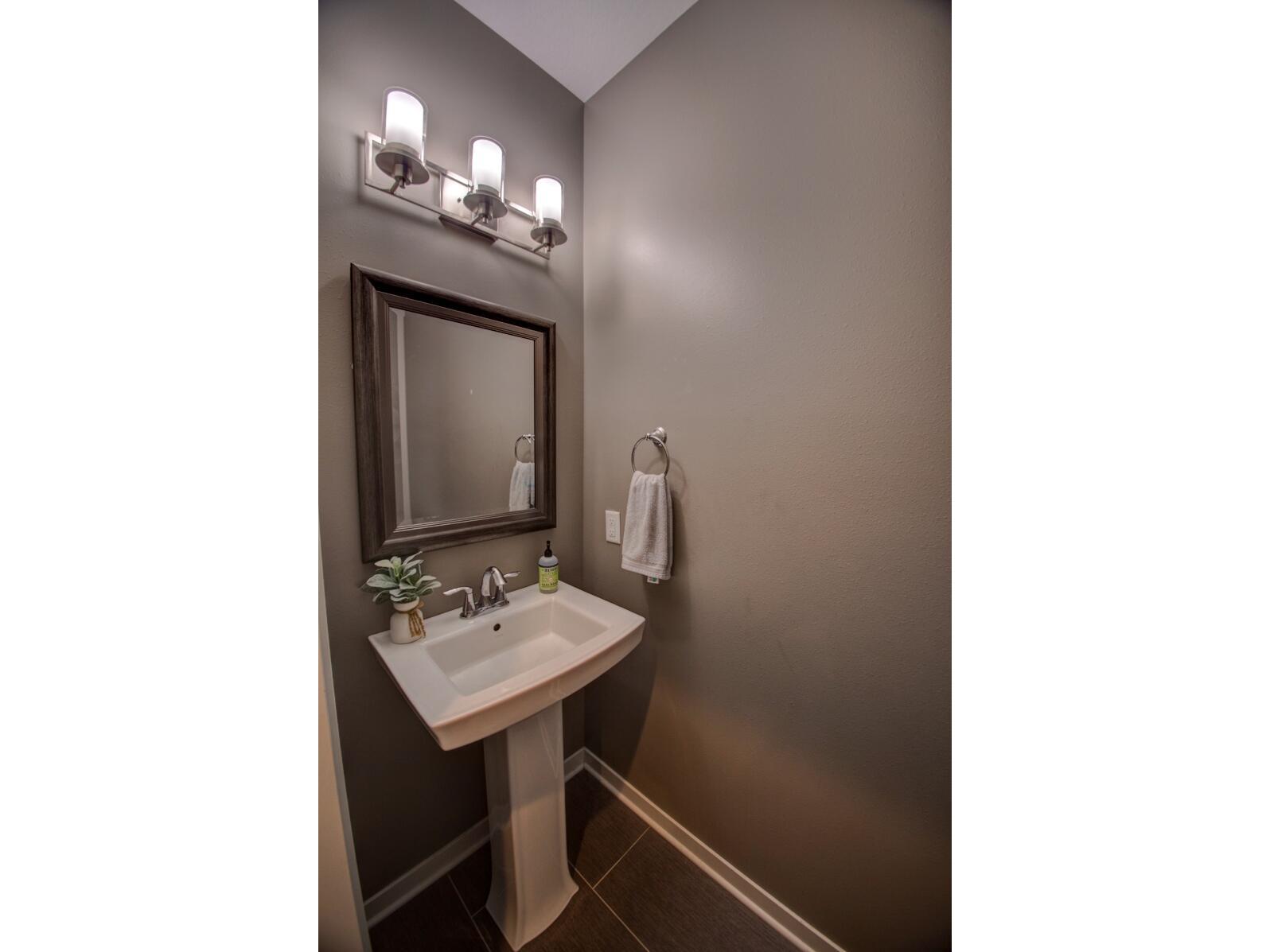 704 Knollwood Holmen WI 54636 1937583 image28