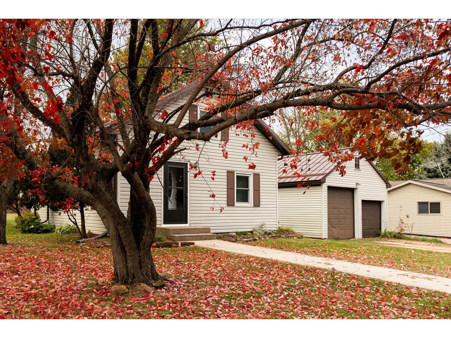 704 Western Ave Viroqua WI 54665 1770109 image1