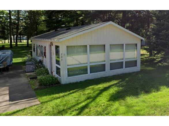 705 Lakeshore Avoca WI 53506 1888386 image1