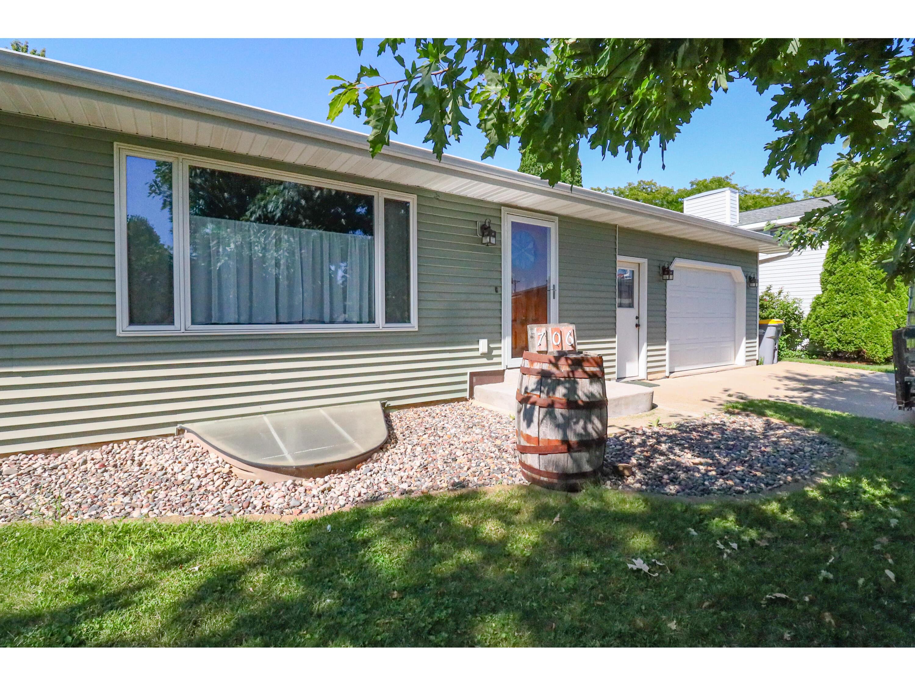 706 11th La Crescent MN 55947 1844631 image1