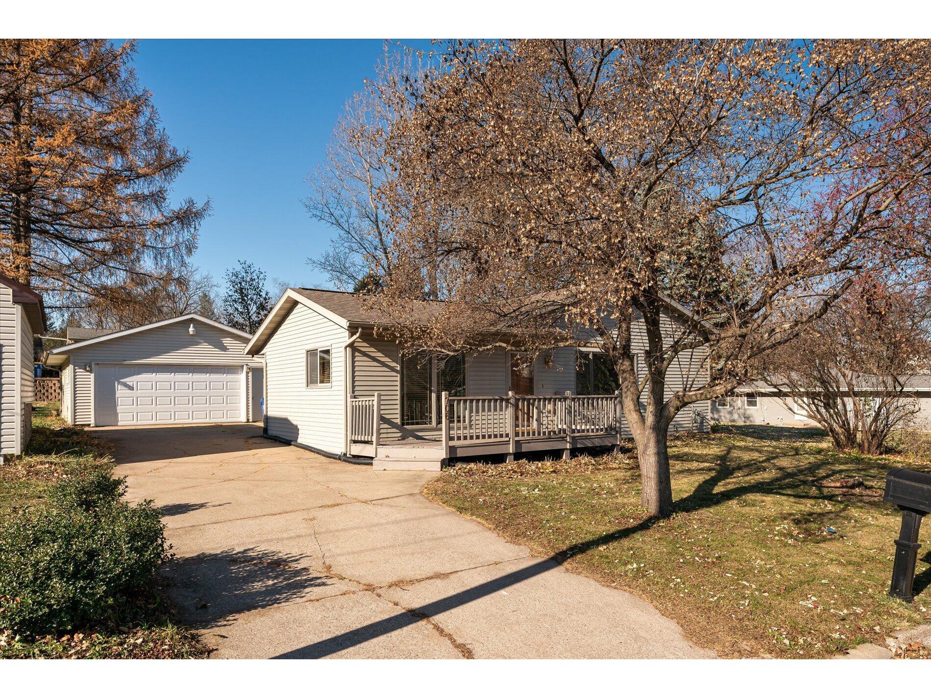 706 Western Viroqua WI 54665 1858220 image1