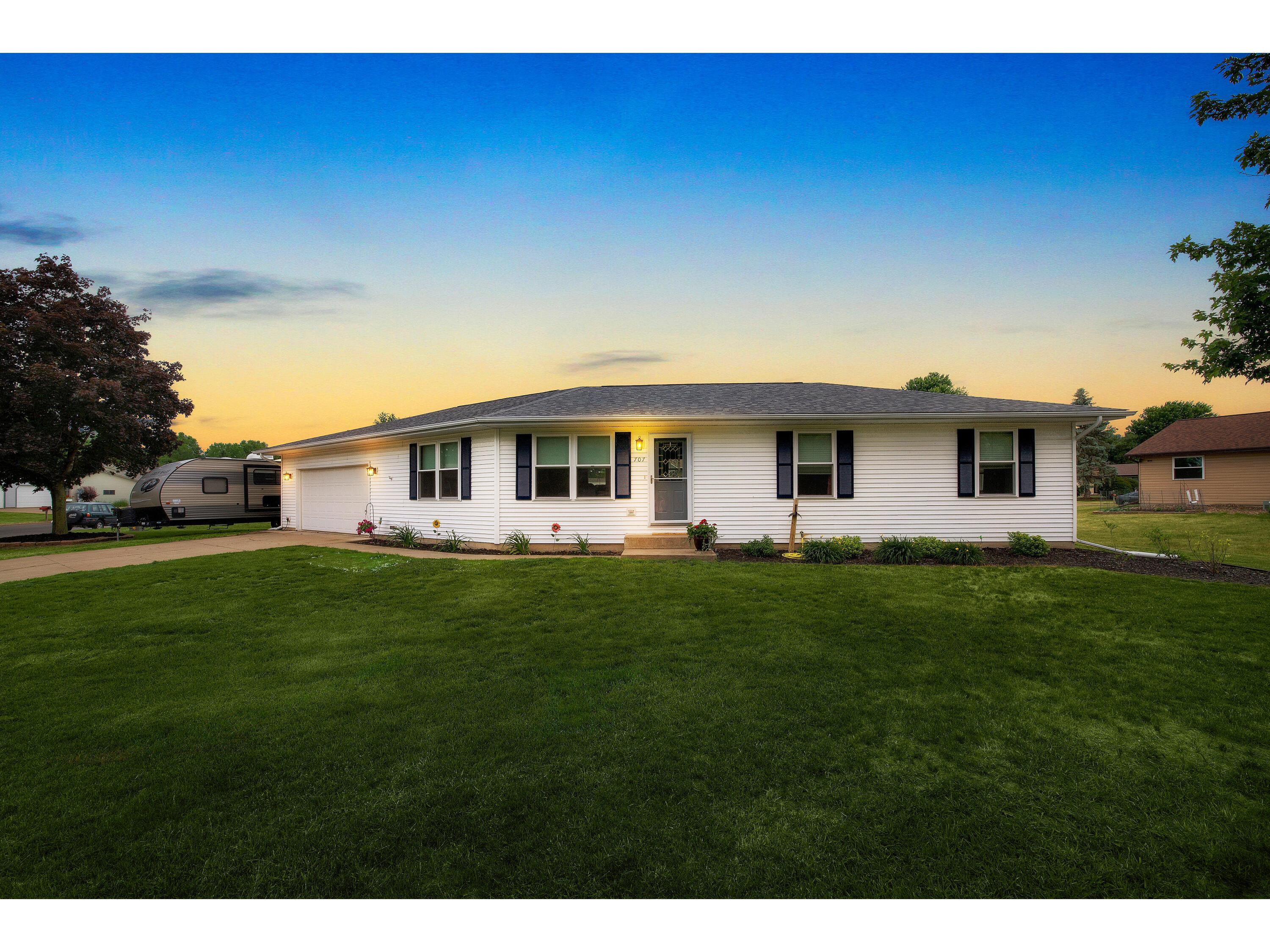 707 Cedar Holmen WI 54636 1838443 image1