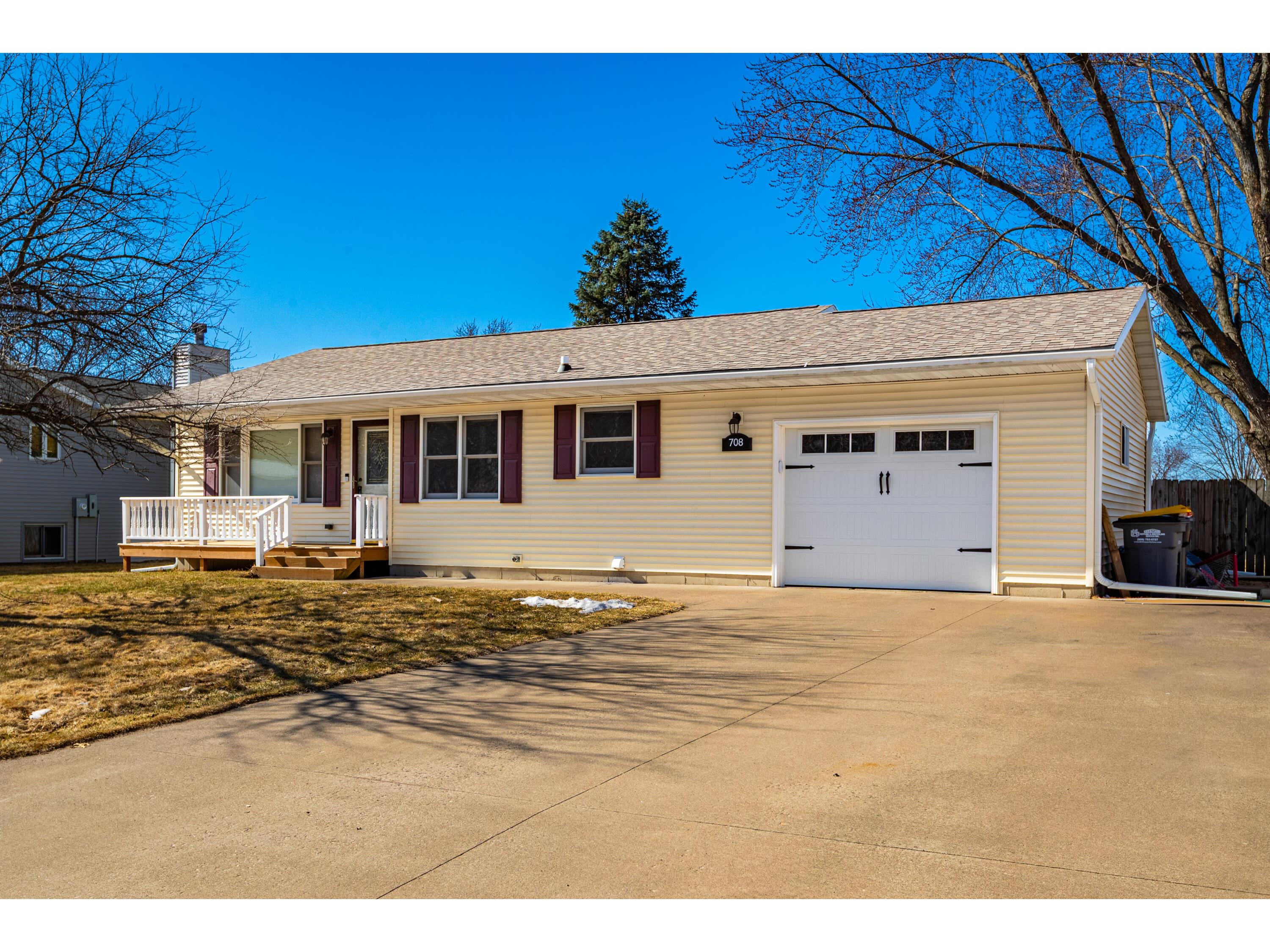 708 Evergreen Holmen WI 54636 1911252 image1