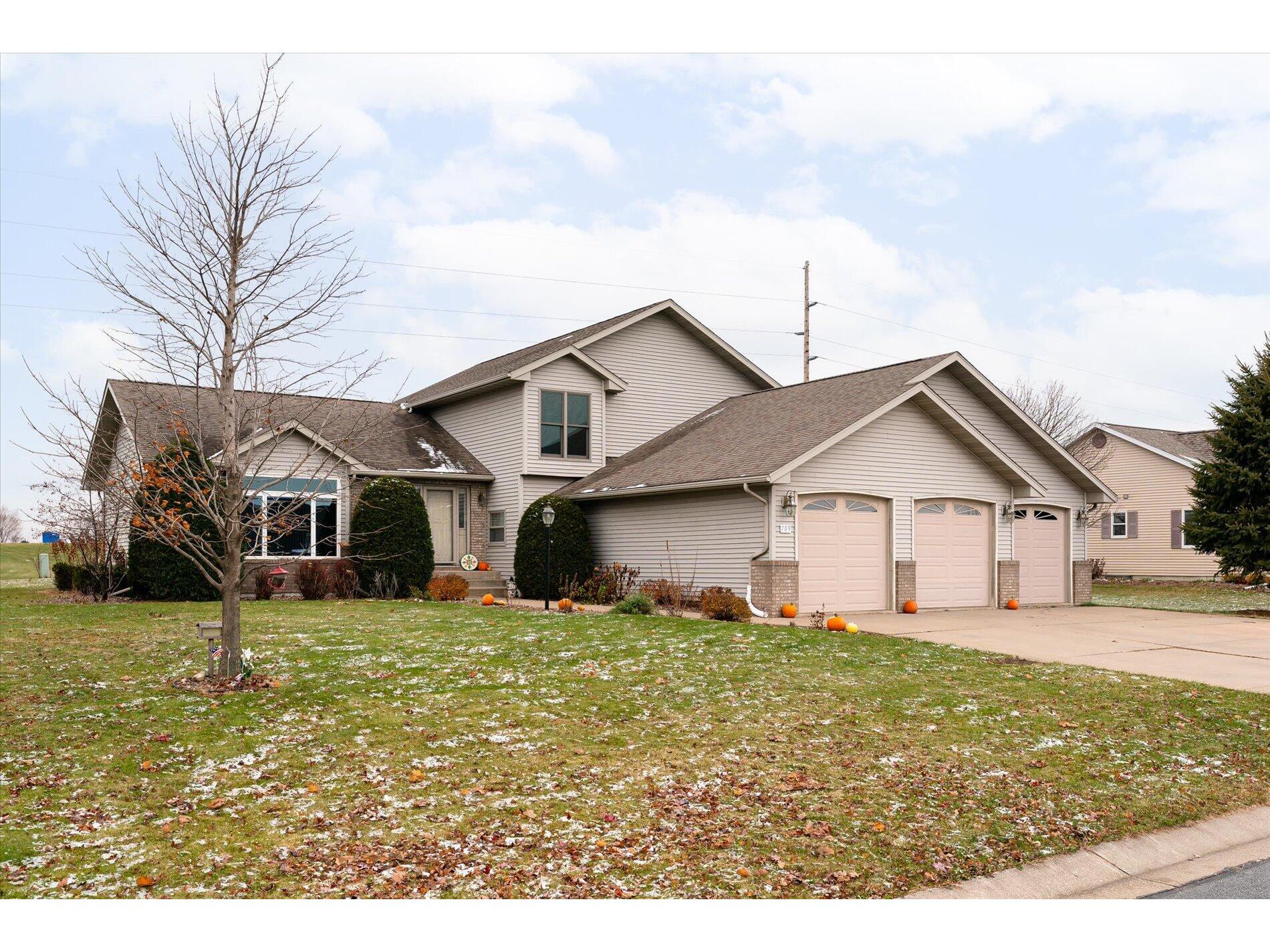 709 Dionne Ln Viroqua WI 54665 1772420 image1