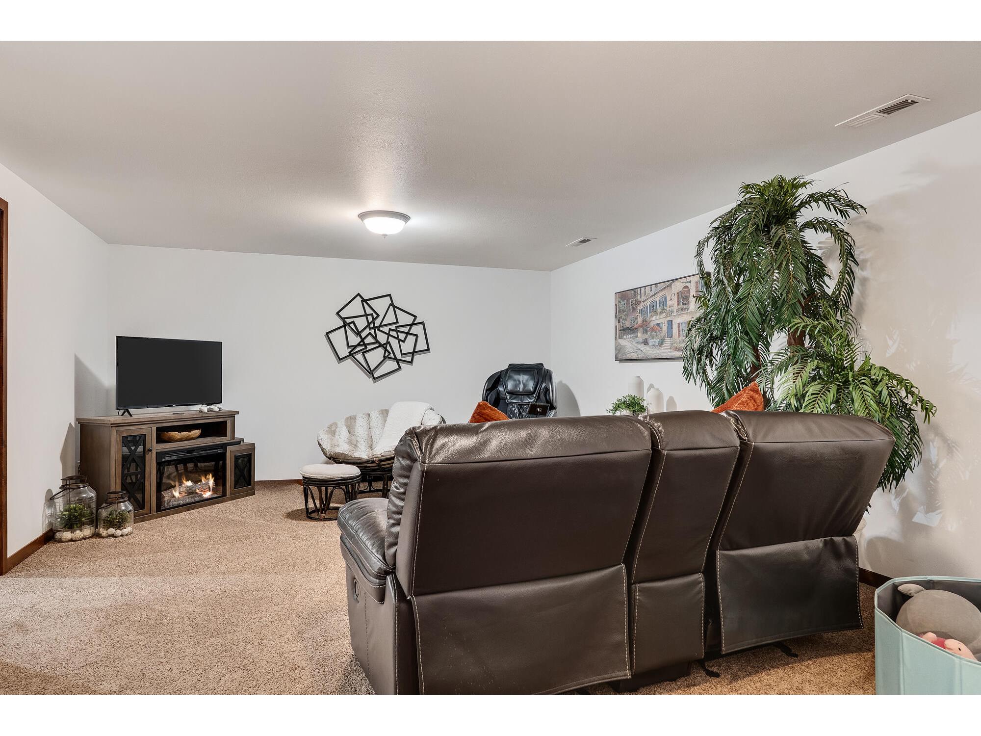 709 Wildwood La Crescent MN 55947 1953558 image23