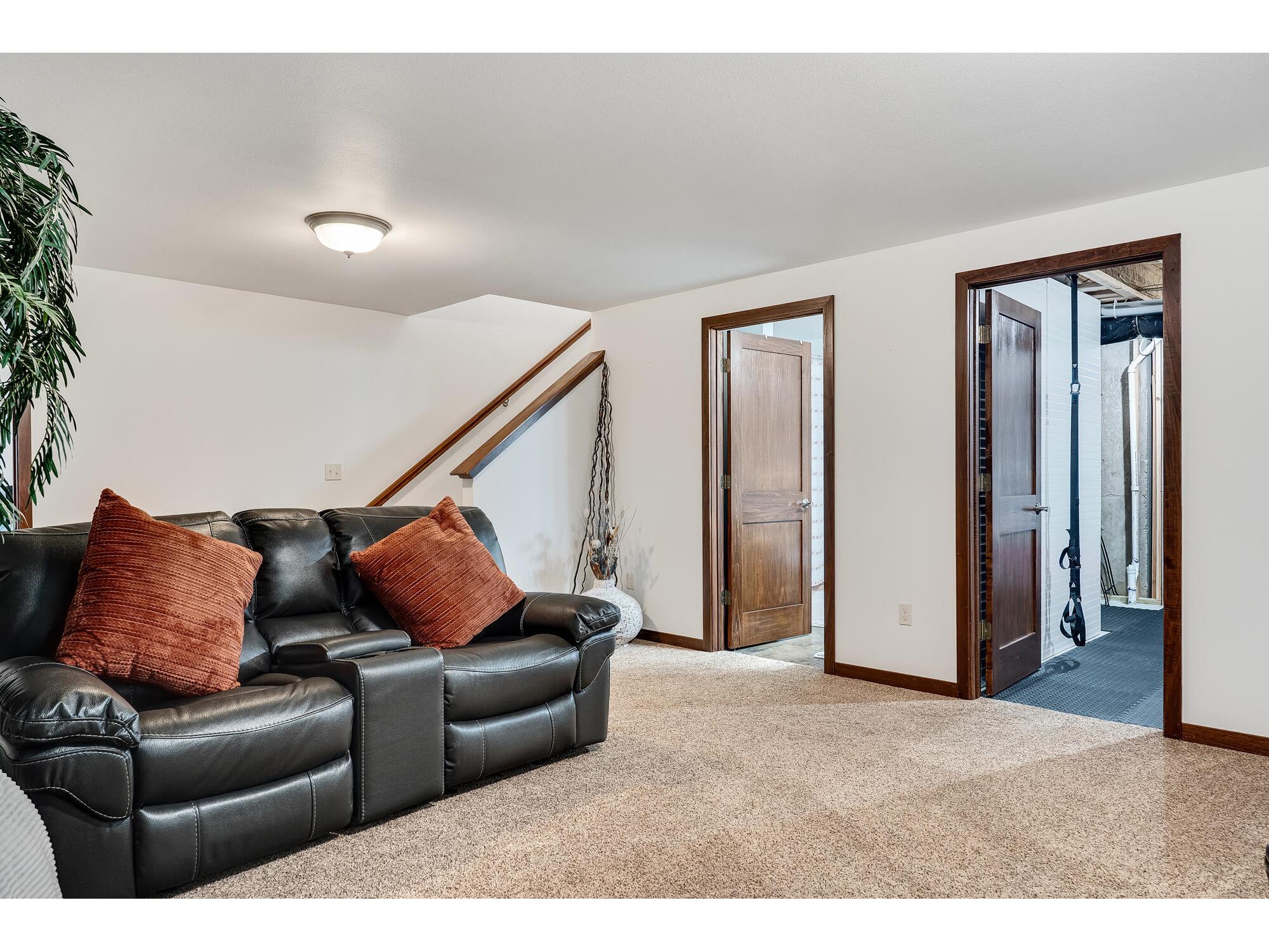 709 Wildwood La Crescent MN 55947 1953558 image24