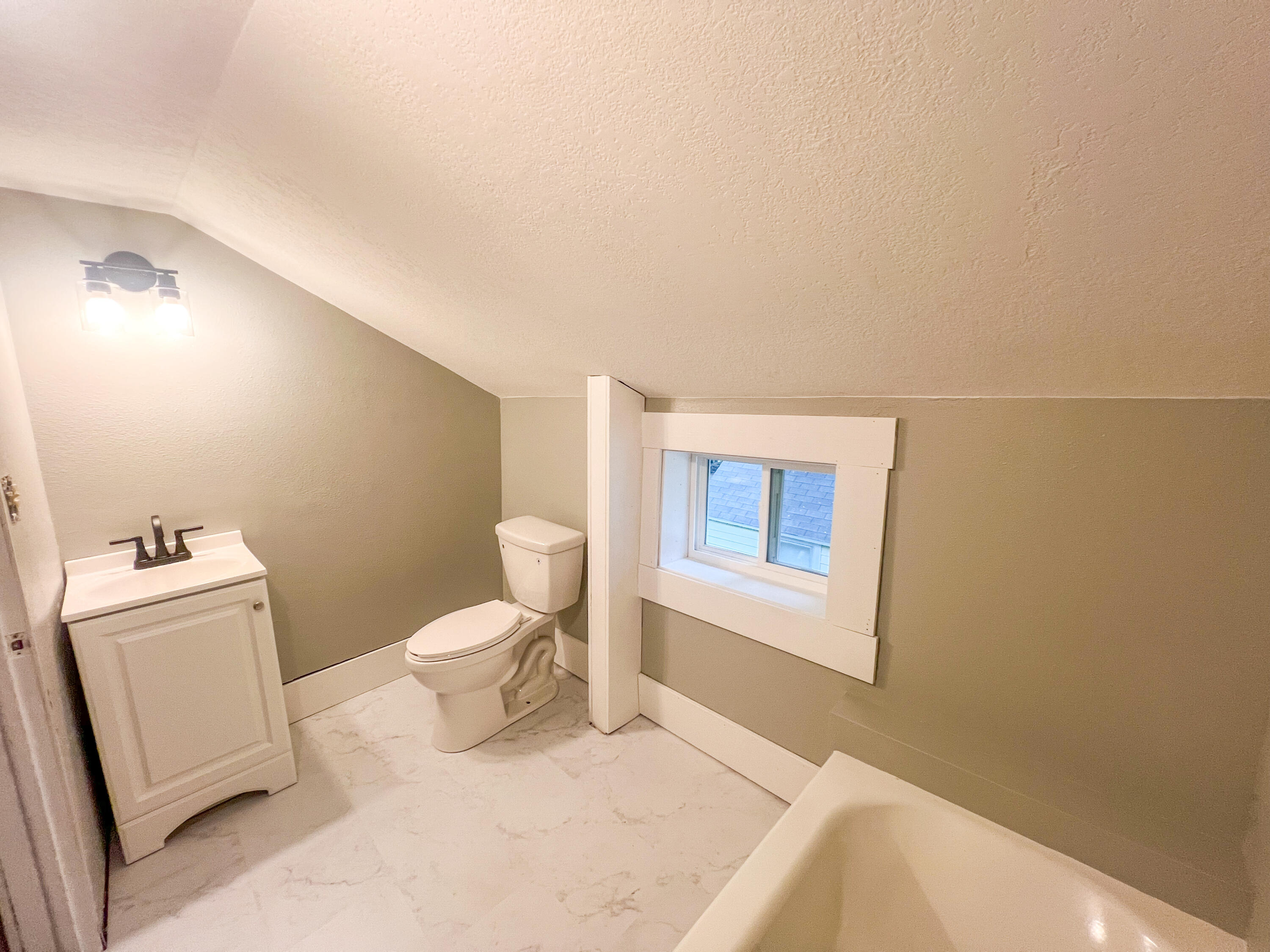 709 Wolcott Sparta WI 54656 1970131 image24