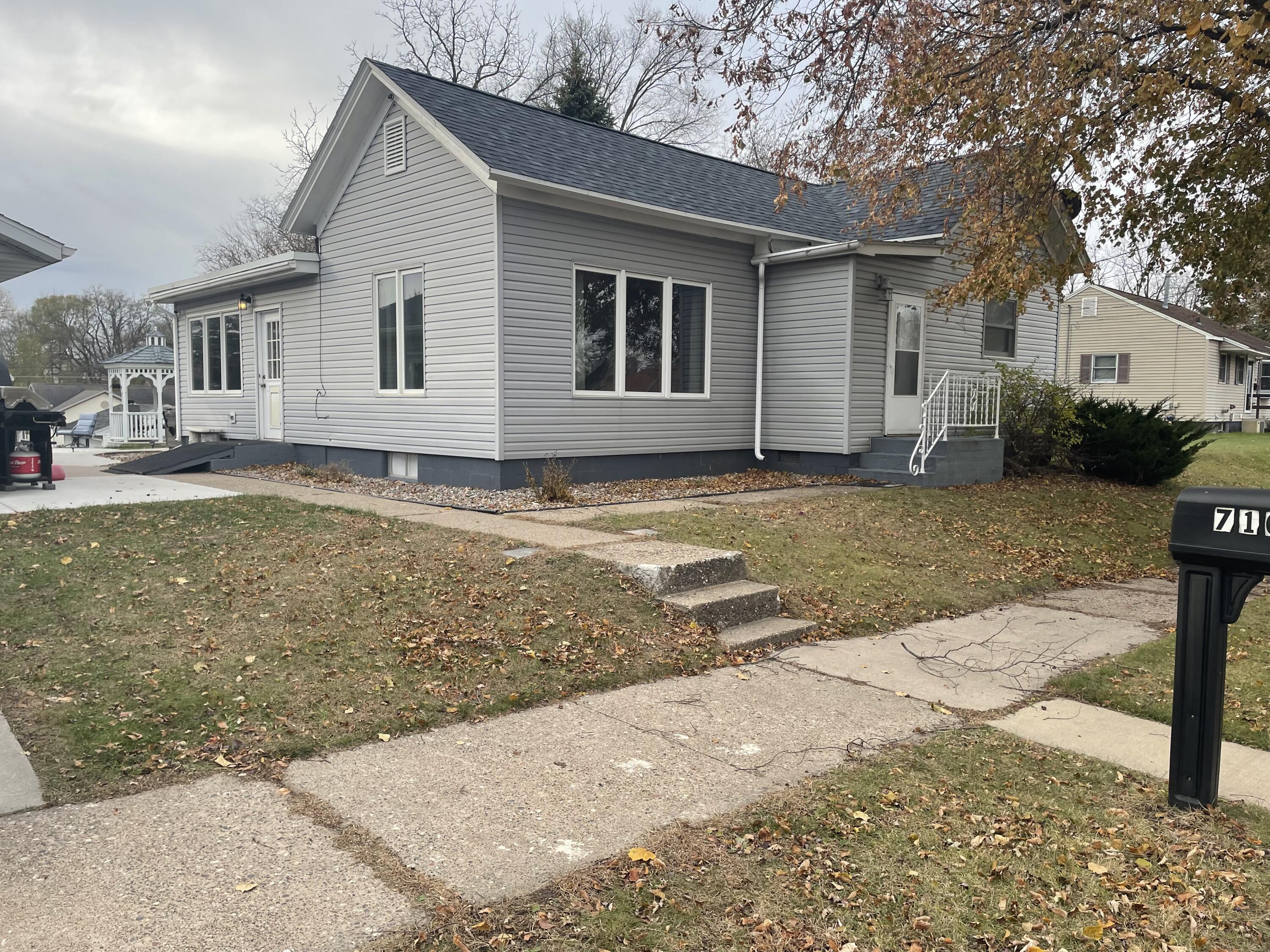 710 Madison St, Onalaska, WI 54650 MLS 1772295 Edina Realty