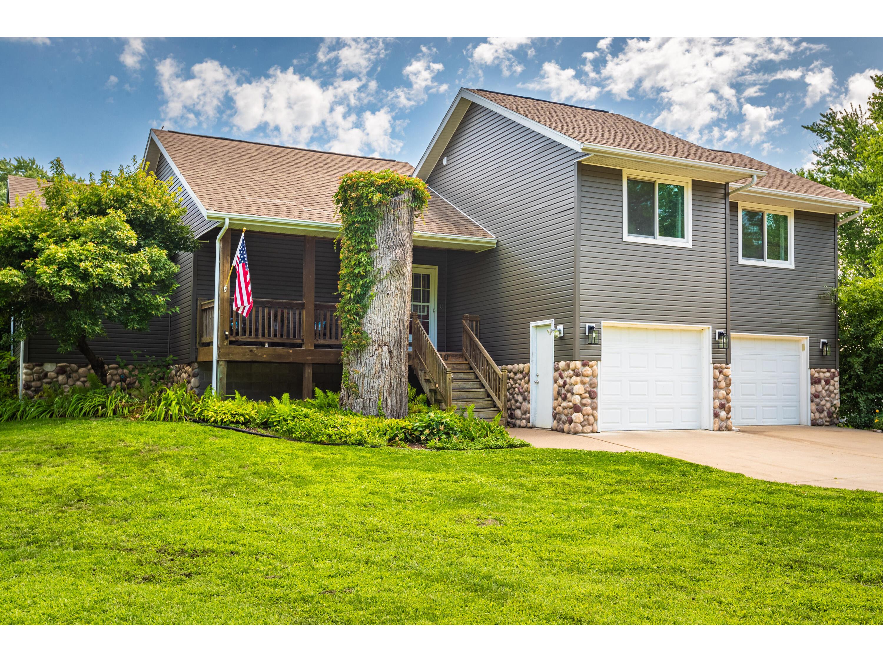 710 Shore Acres La Crescent MN 55947 - Mississippi 1843814 image1