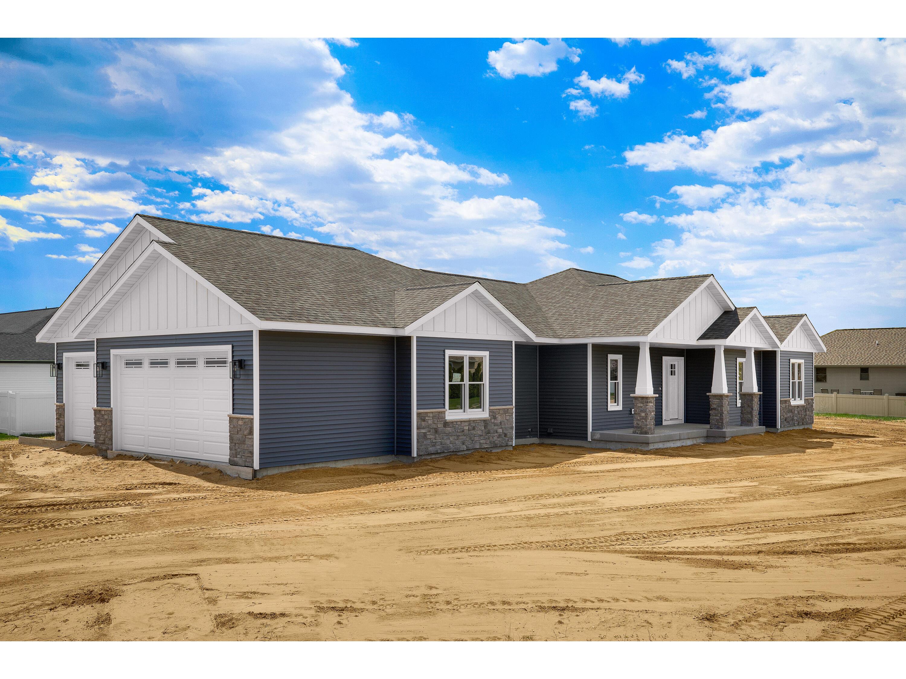 710 Silver Holmen WI 54636 1822343 image1