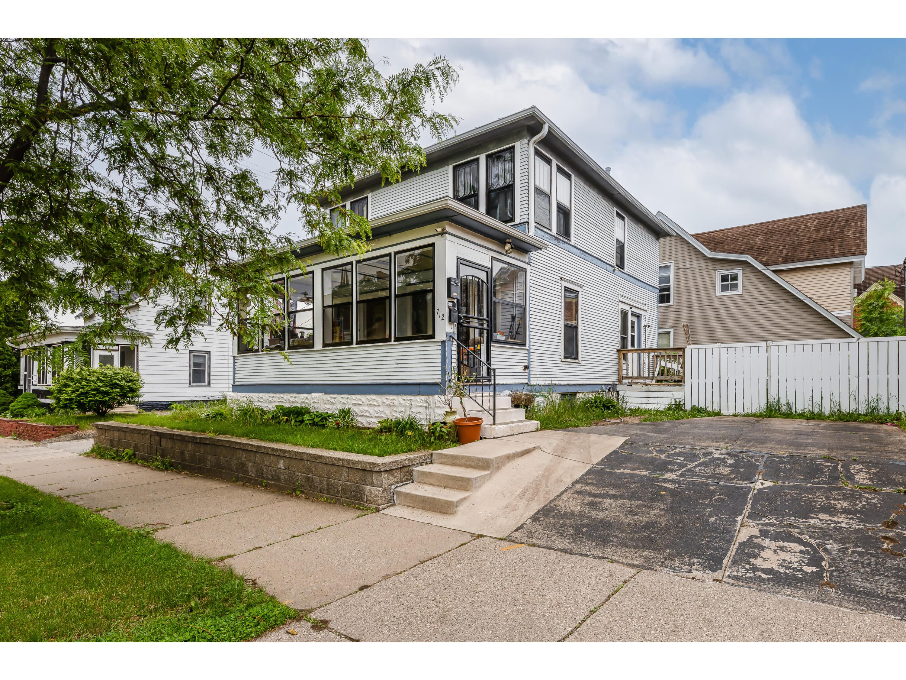 712 St Paul La Crosse WI 54601 1920851 image1