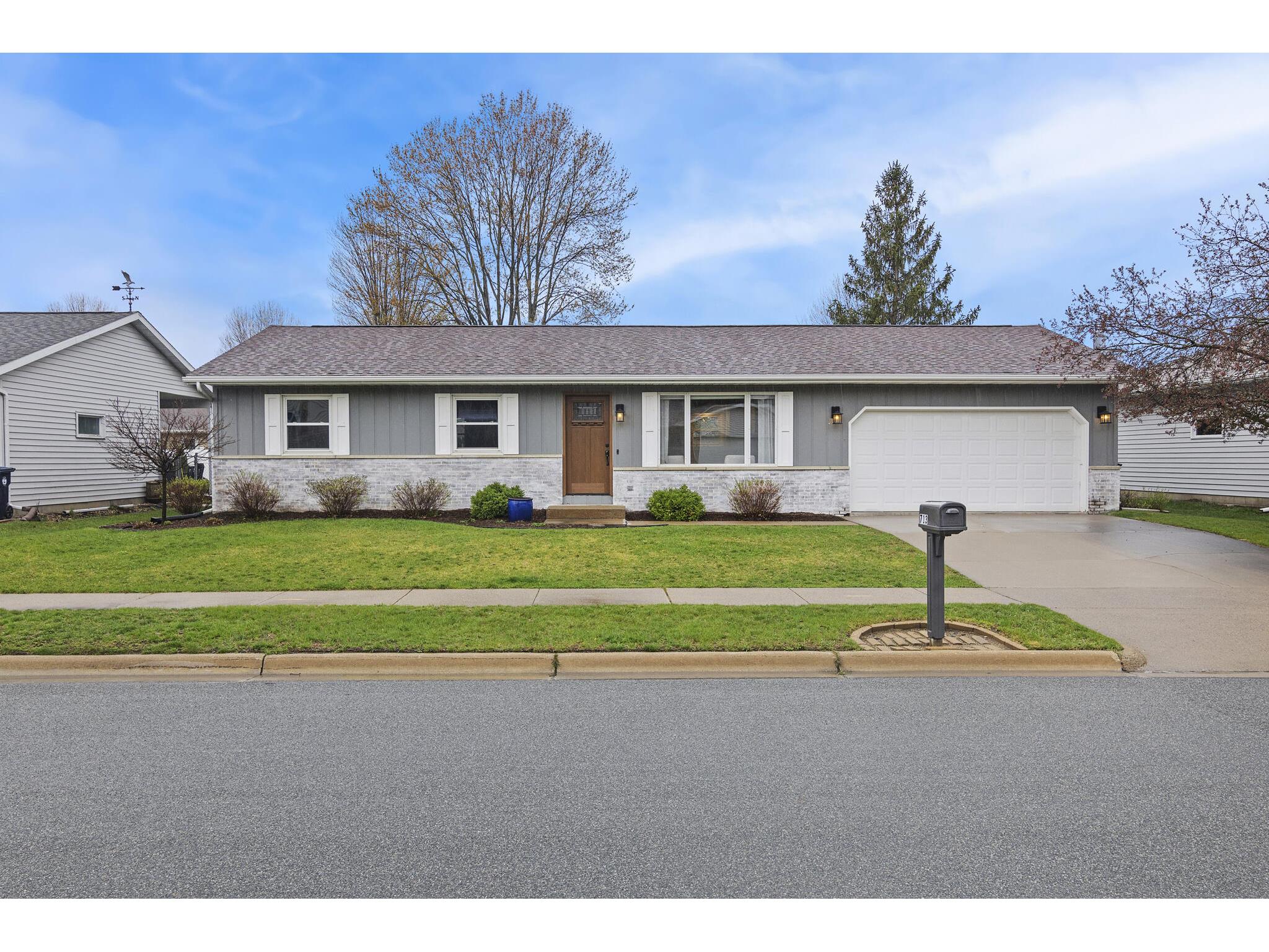 713 14th Ave N Onalaska WI 54650 1872605 image1