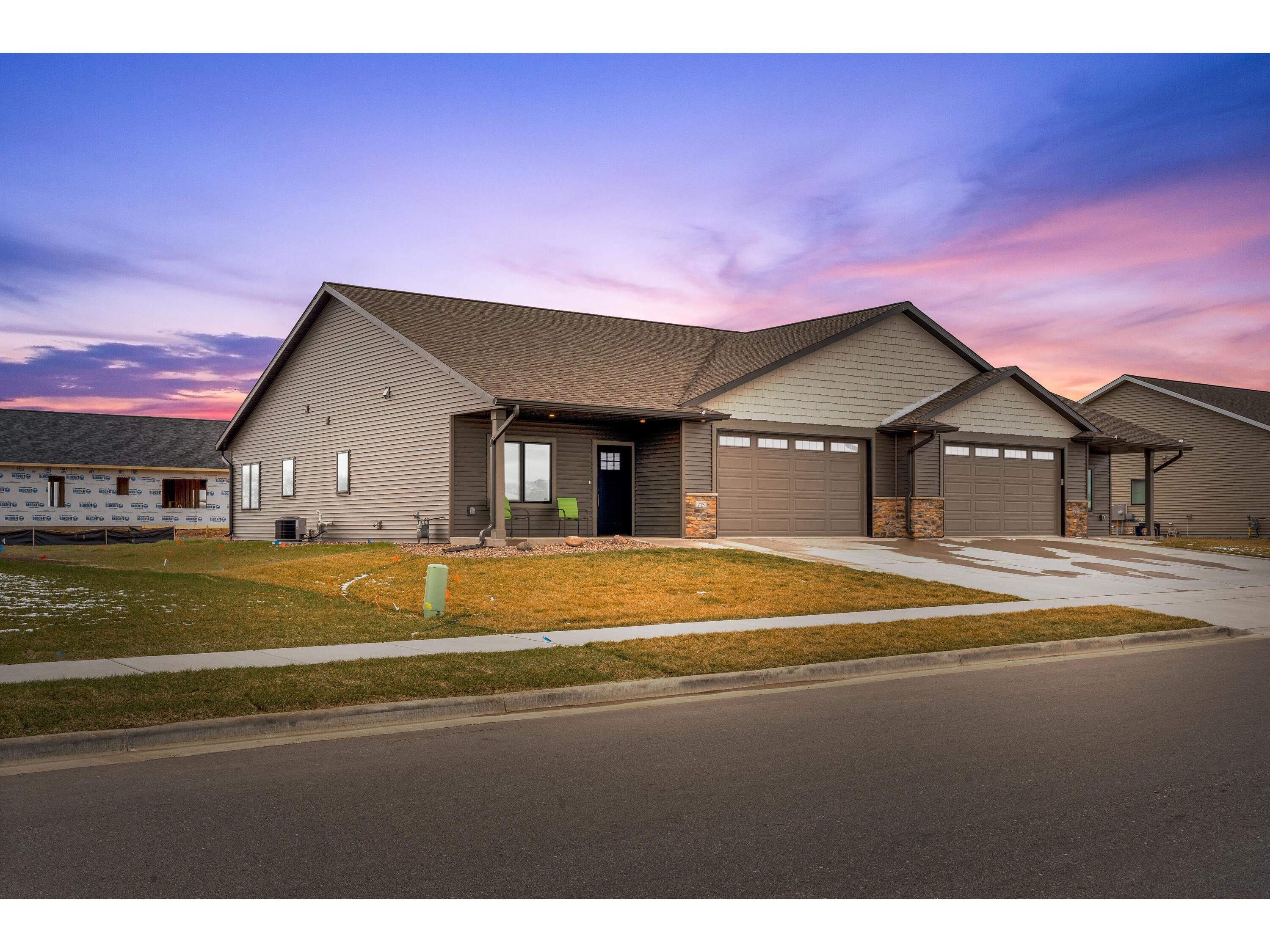 715 Crockett Holmen WI 54636 1870408 image1