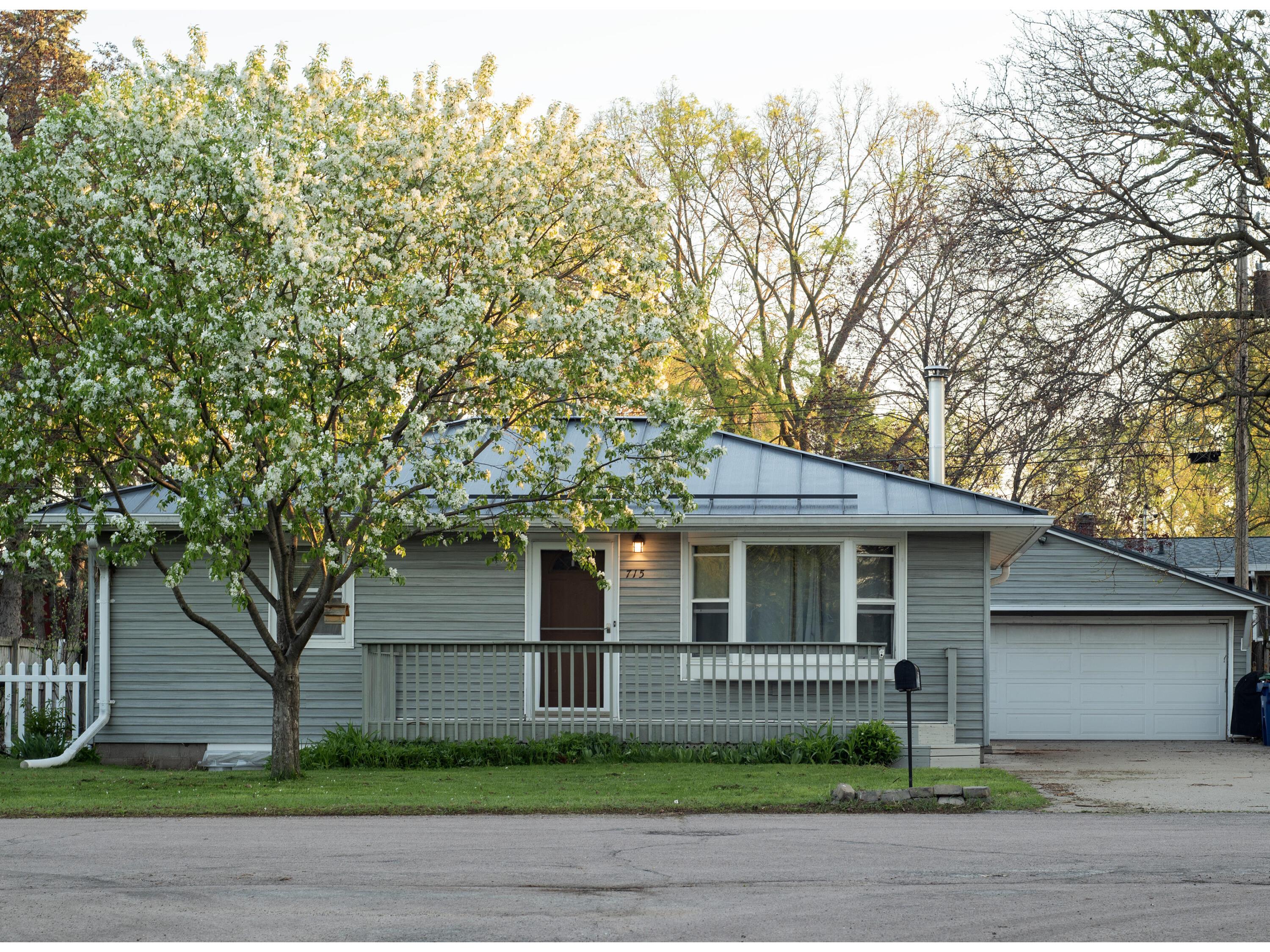 715 Kime Campbell WI 54603 1924525 image1