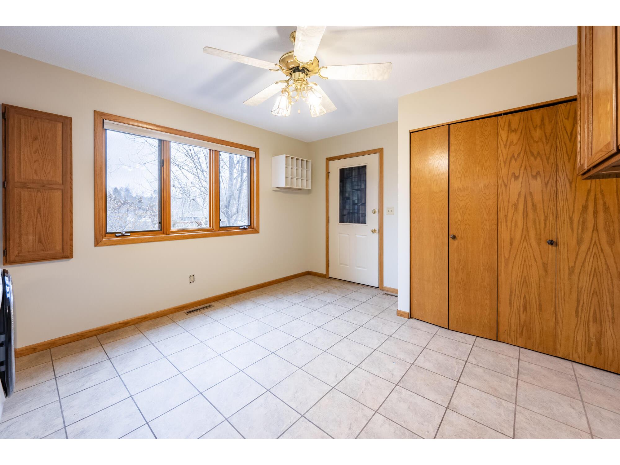 715 Lee West Salem WI 54669 - La Crosse River 1953287 image17