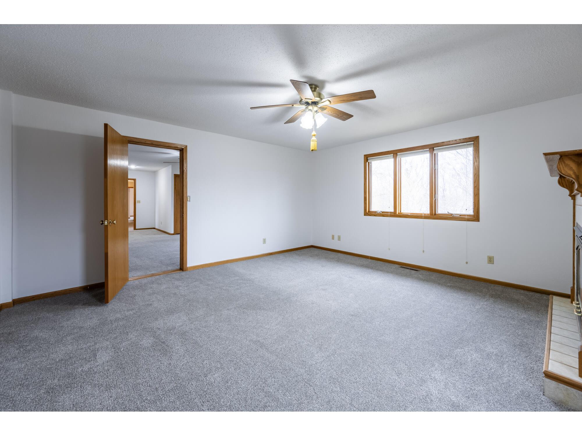 715 Lee West Salem WI 54669 - La Crosse River 1953287 image20