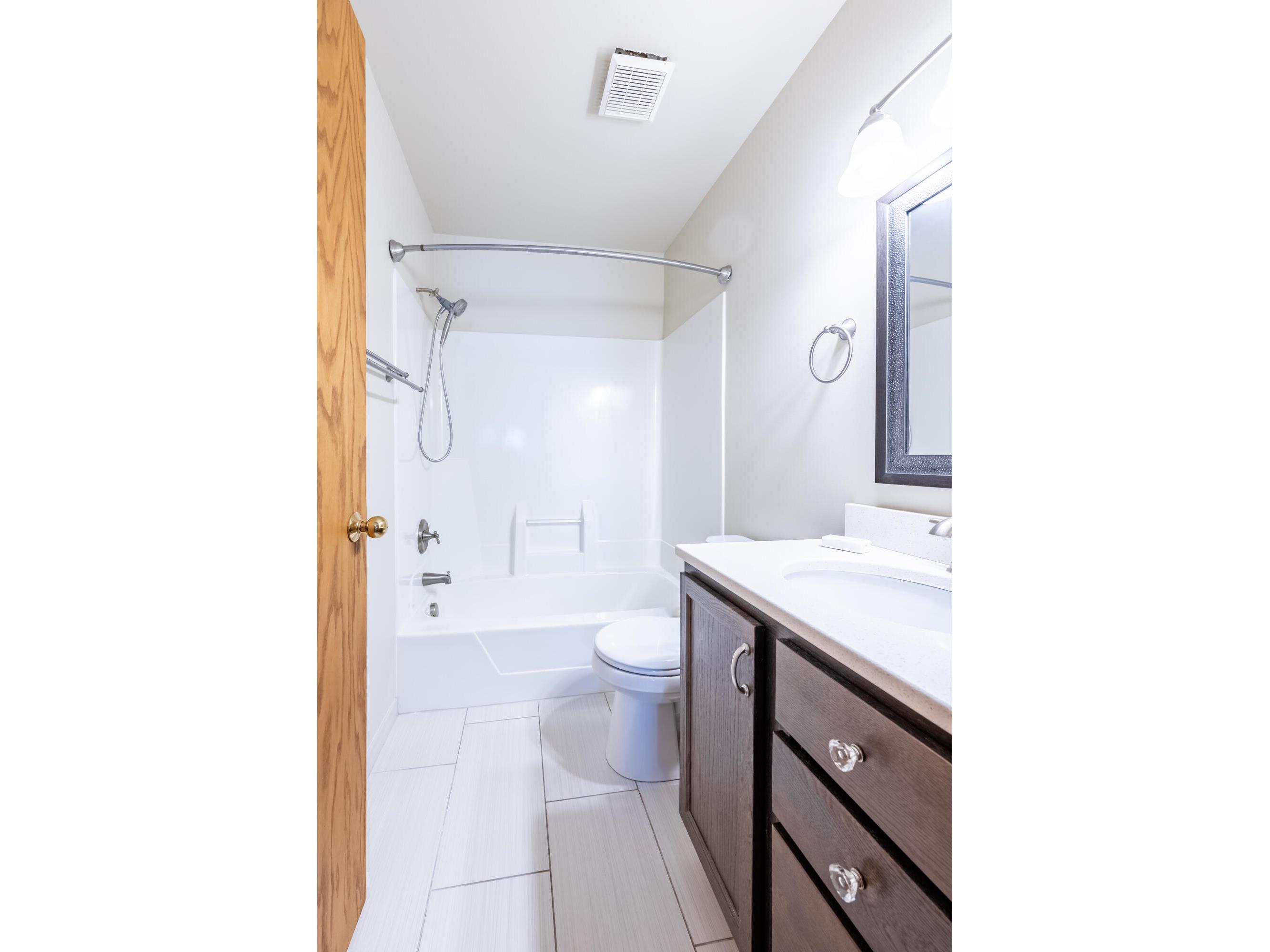 715 Lee West Salem WI 54669 - La Crosse River 1953287 image28