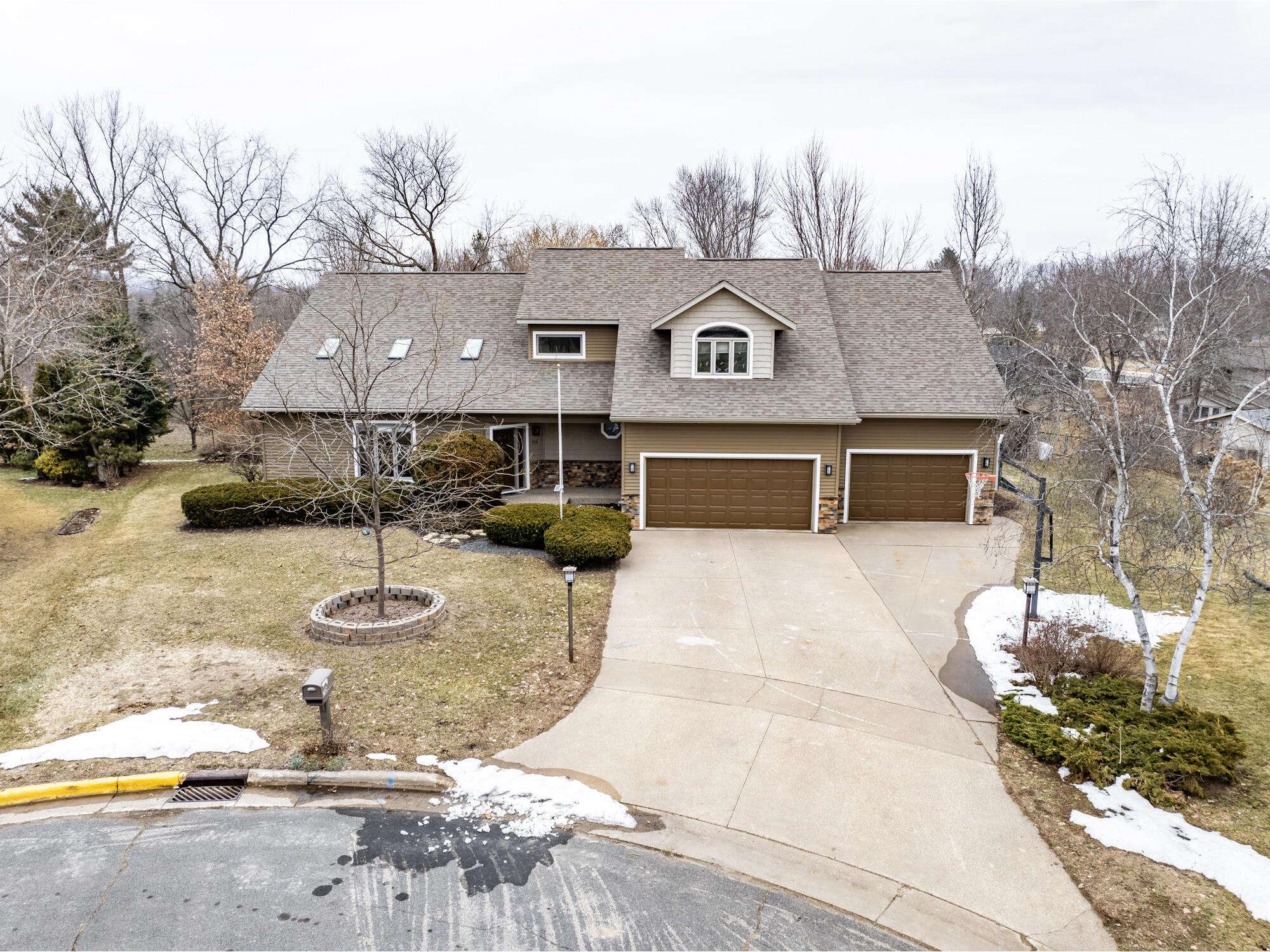 715 Lee West Salem WI 54669 - La Crosse River 1953287 image5