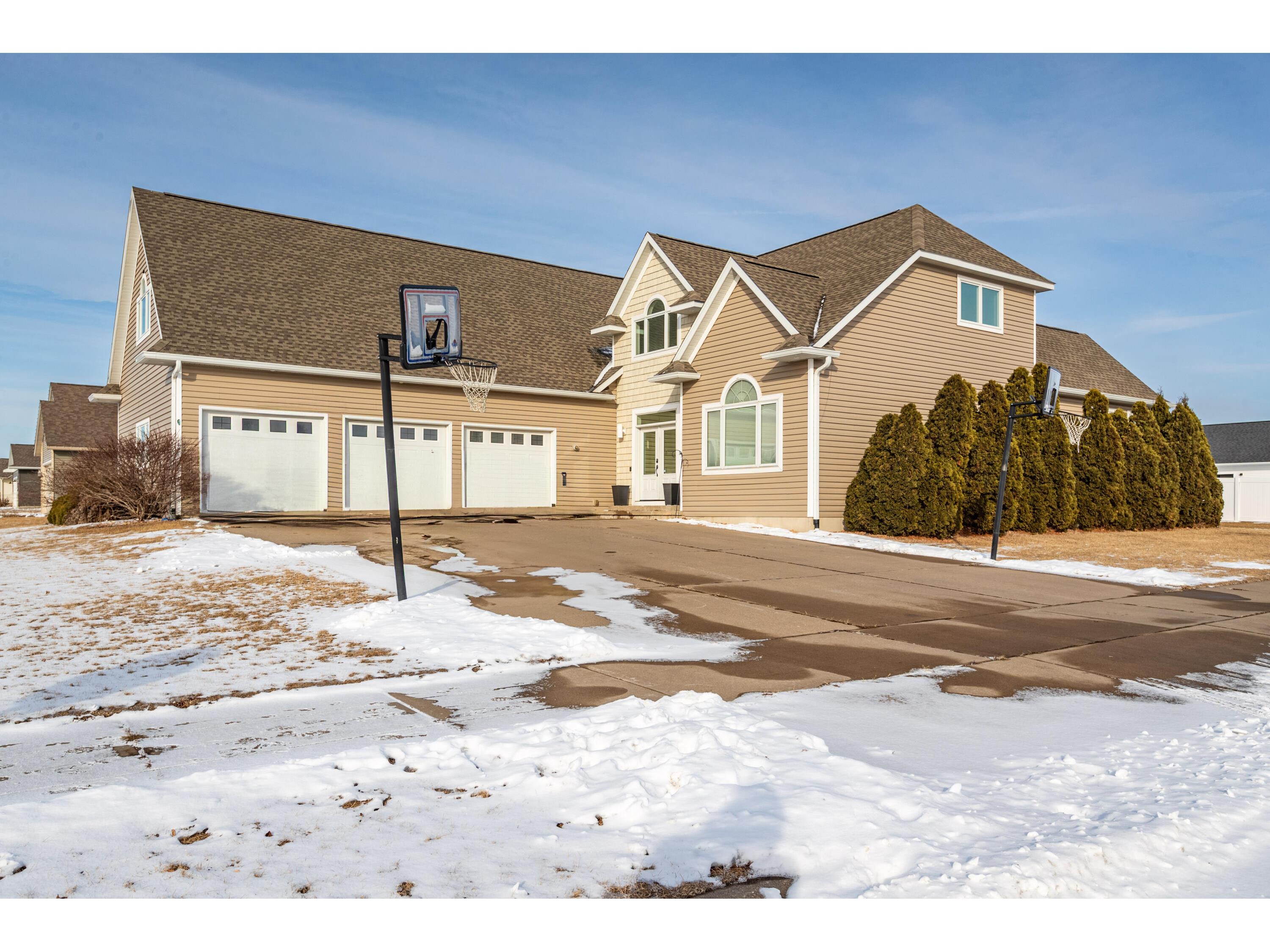 715 Silver Holmen WI 54636 1906733 image1