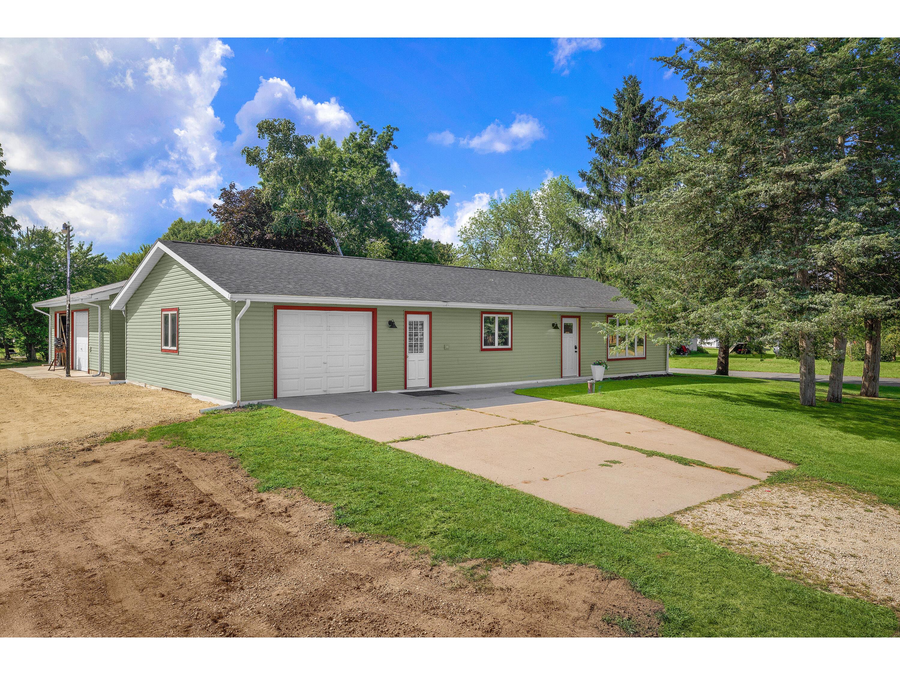 726 S Herman Buffalo City WI 54622 1848346 image1