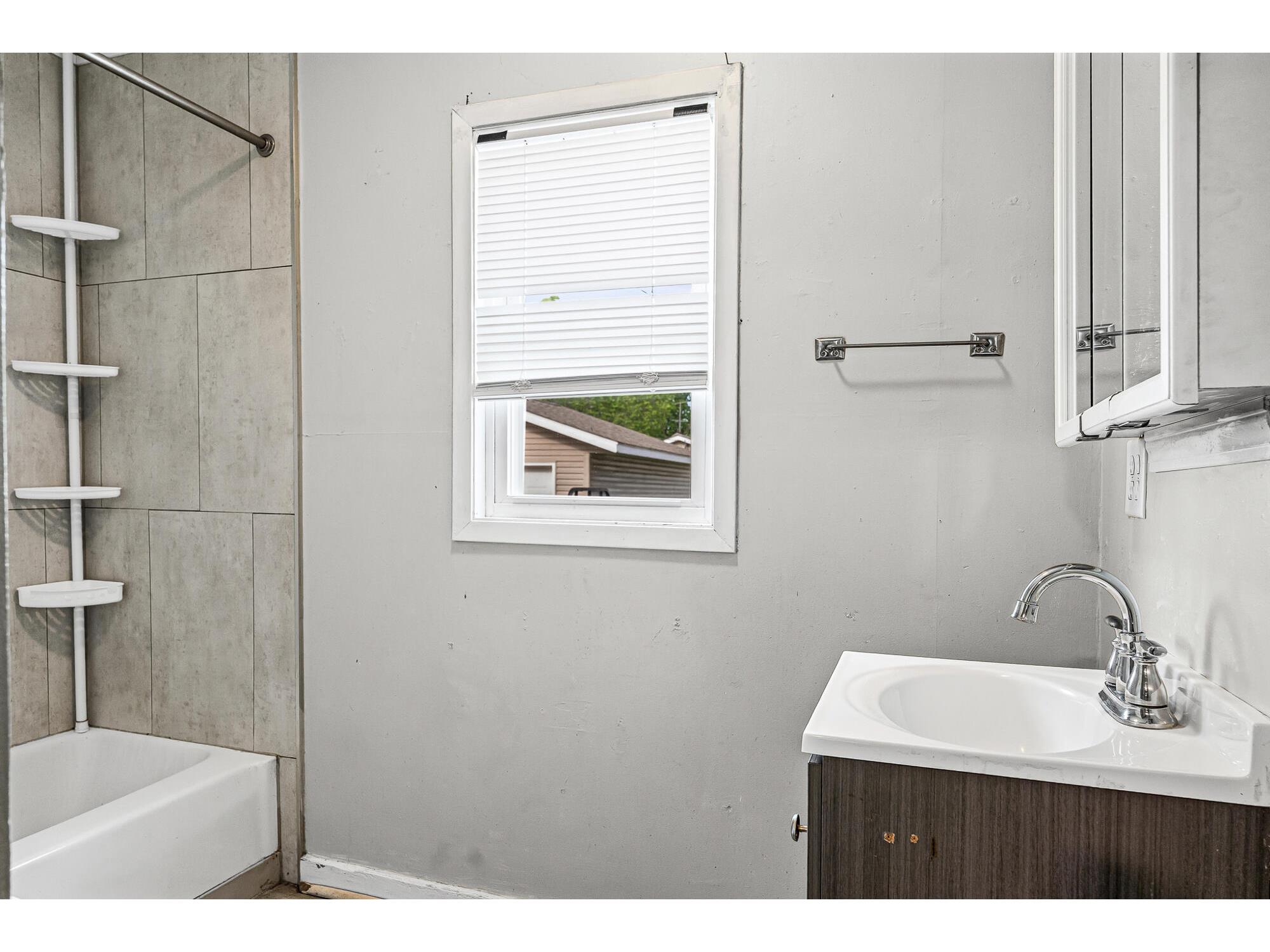 716 St James La Crosse WI 54603 1963897 image12