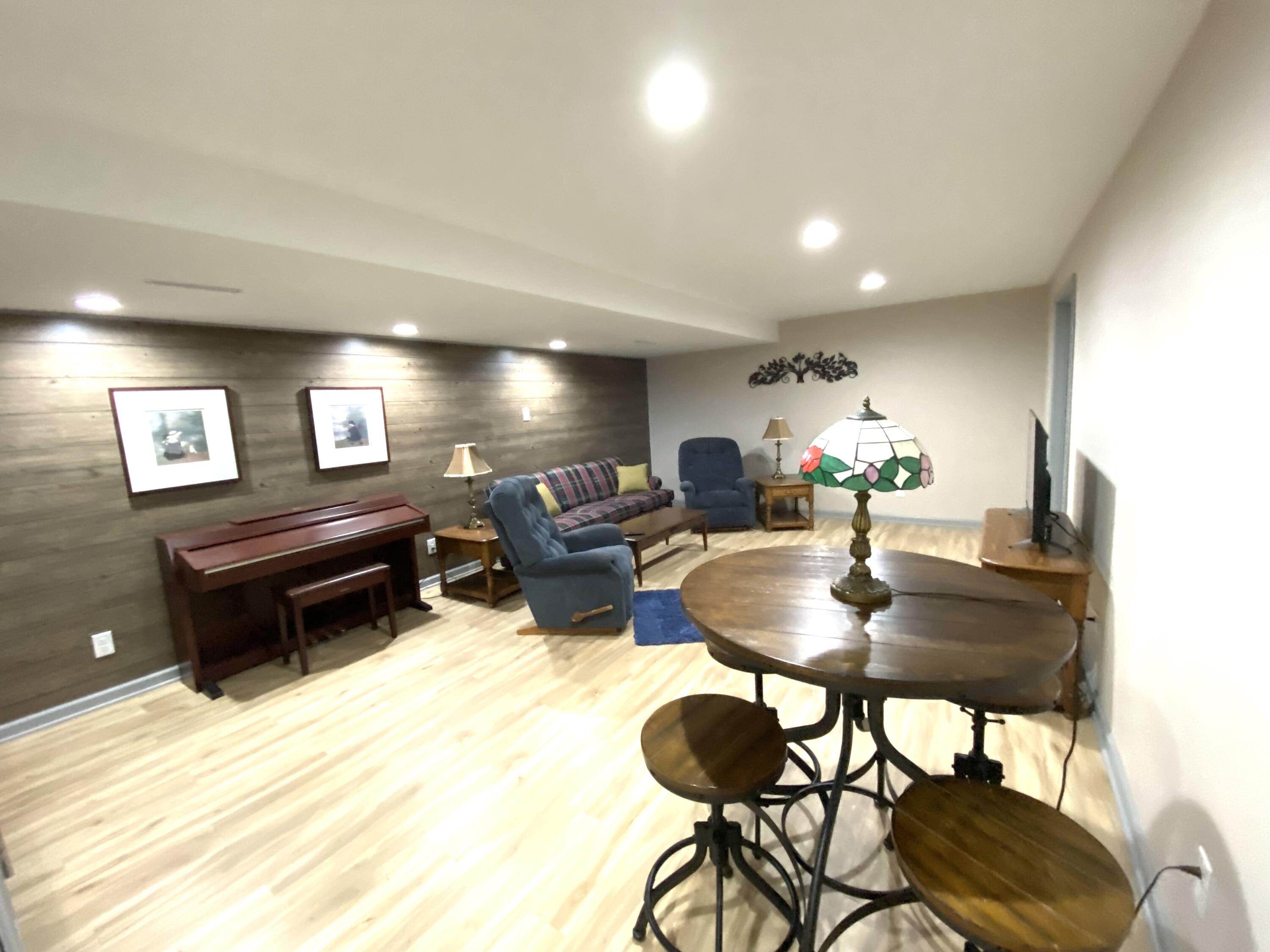 717 Mark West Salem WI 54669 1964366 image24