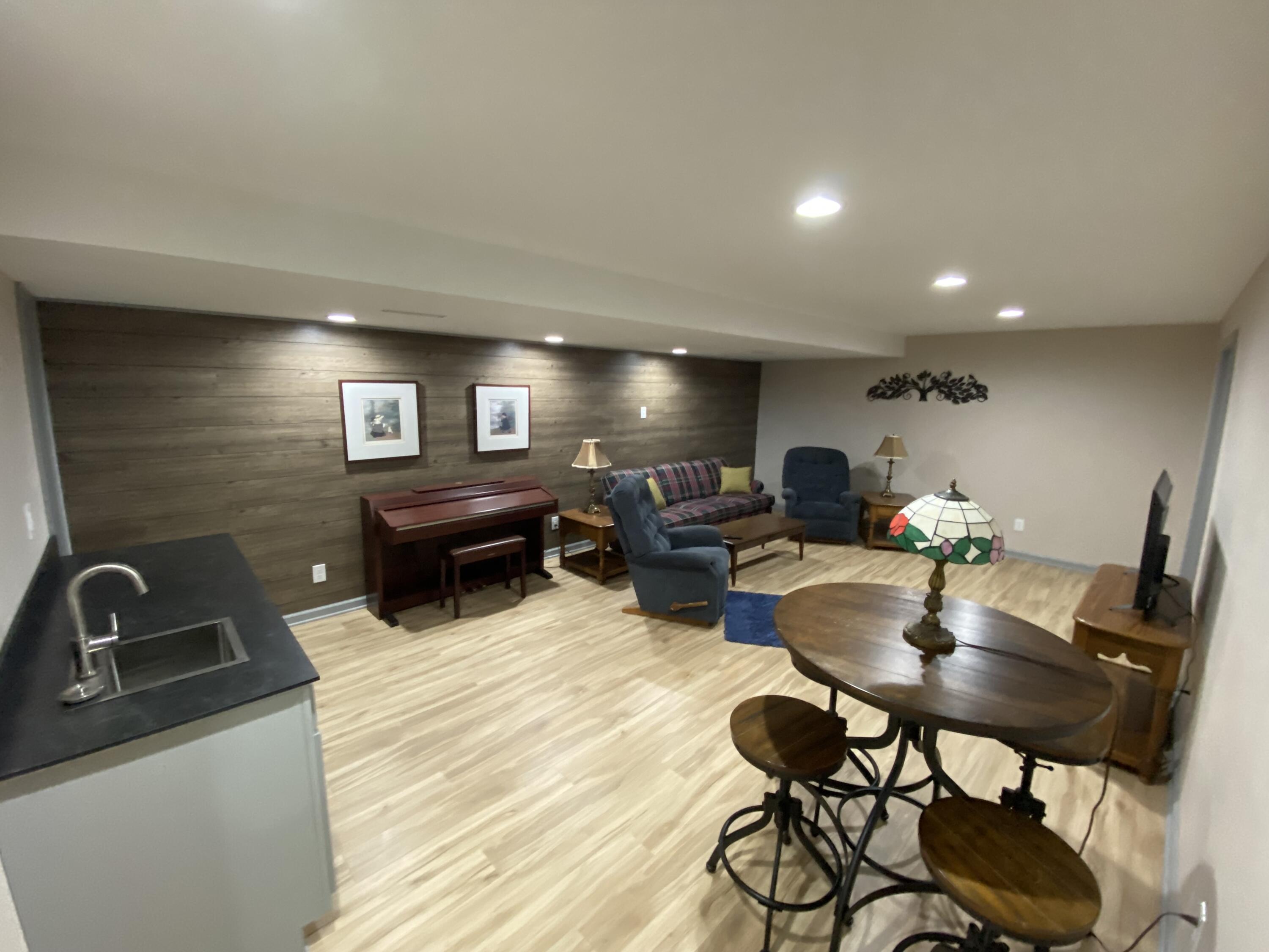 717 Mark West Salem WI 54669 1964366 image25