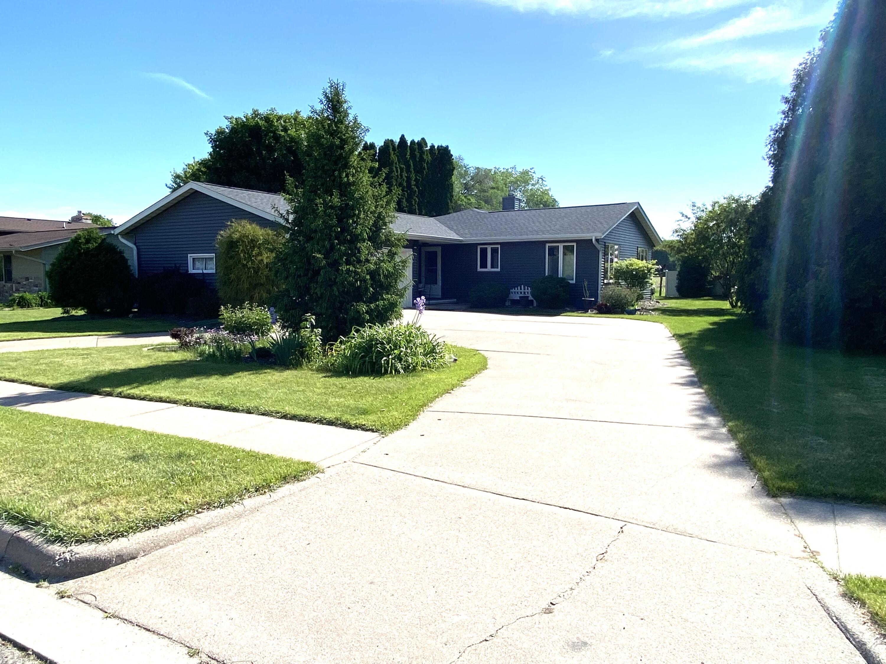 717 Mark West Salem WI 54669 1964366 image3