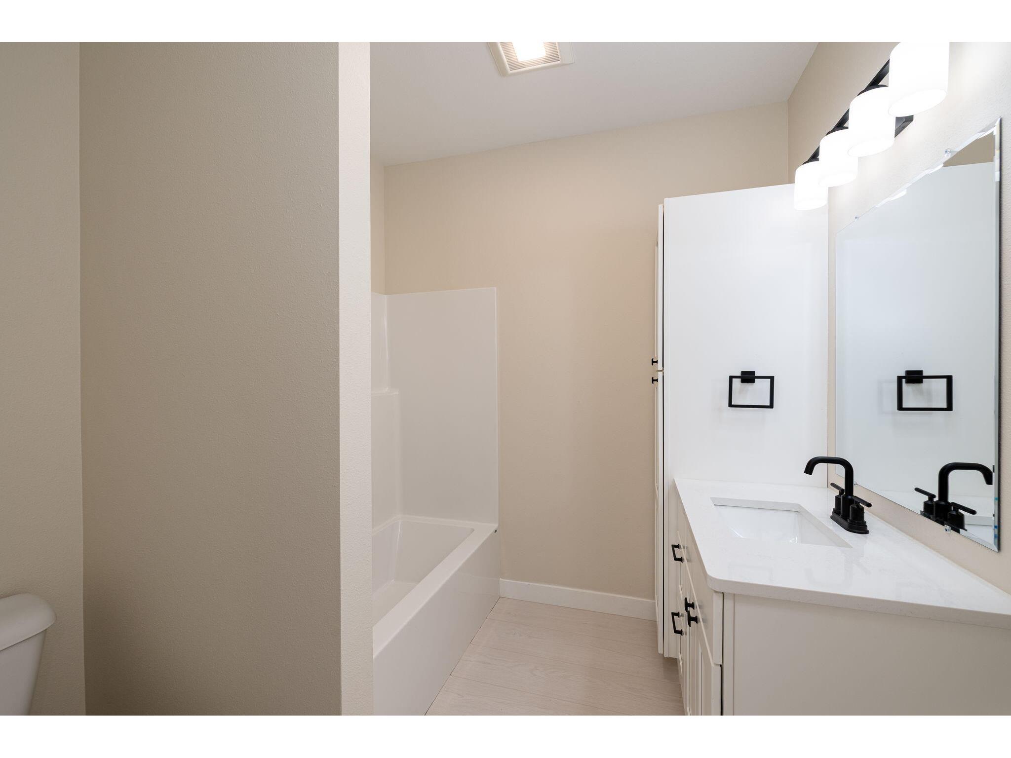 717 Tamarack Holmen WI 54636 1961109 image17