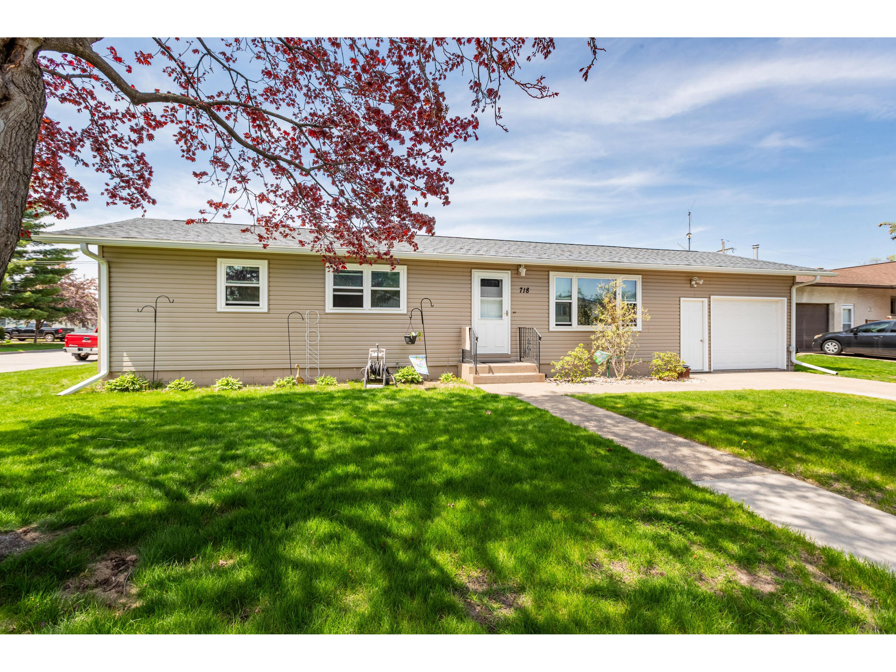 718 Tillman Onalaska WI 54650 1918183 image1