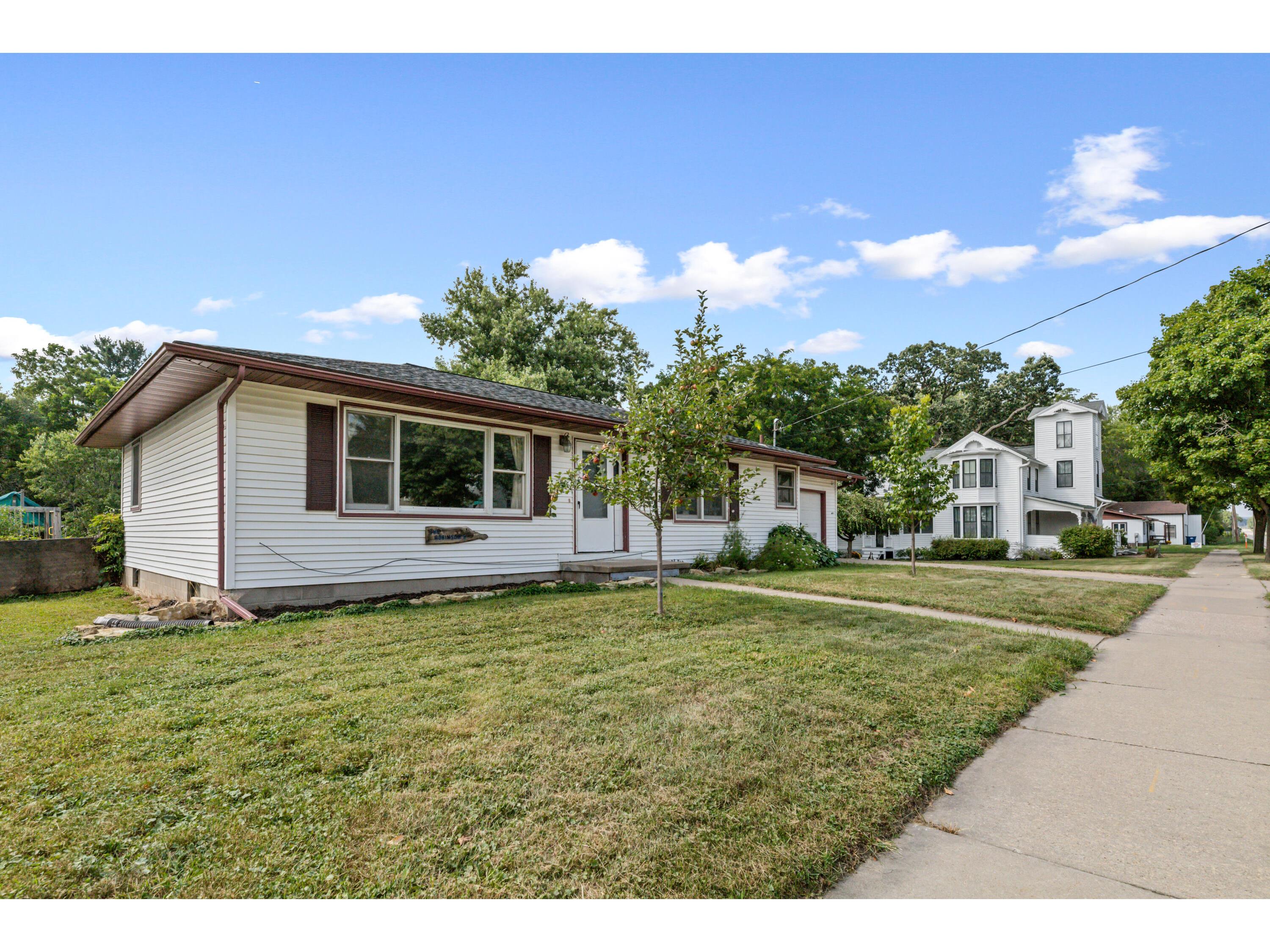 720 N Water Sparta WI 54656 1889514 image1