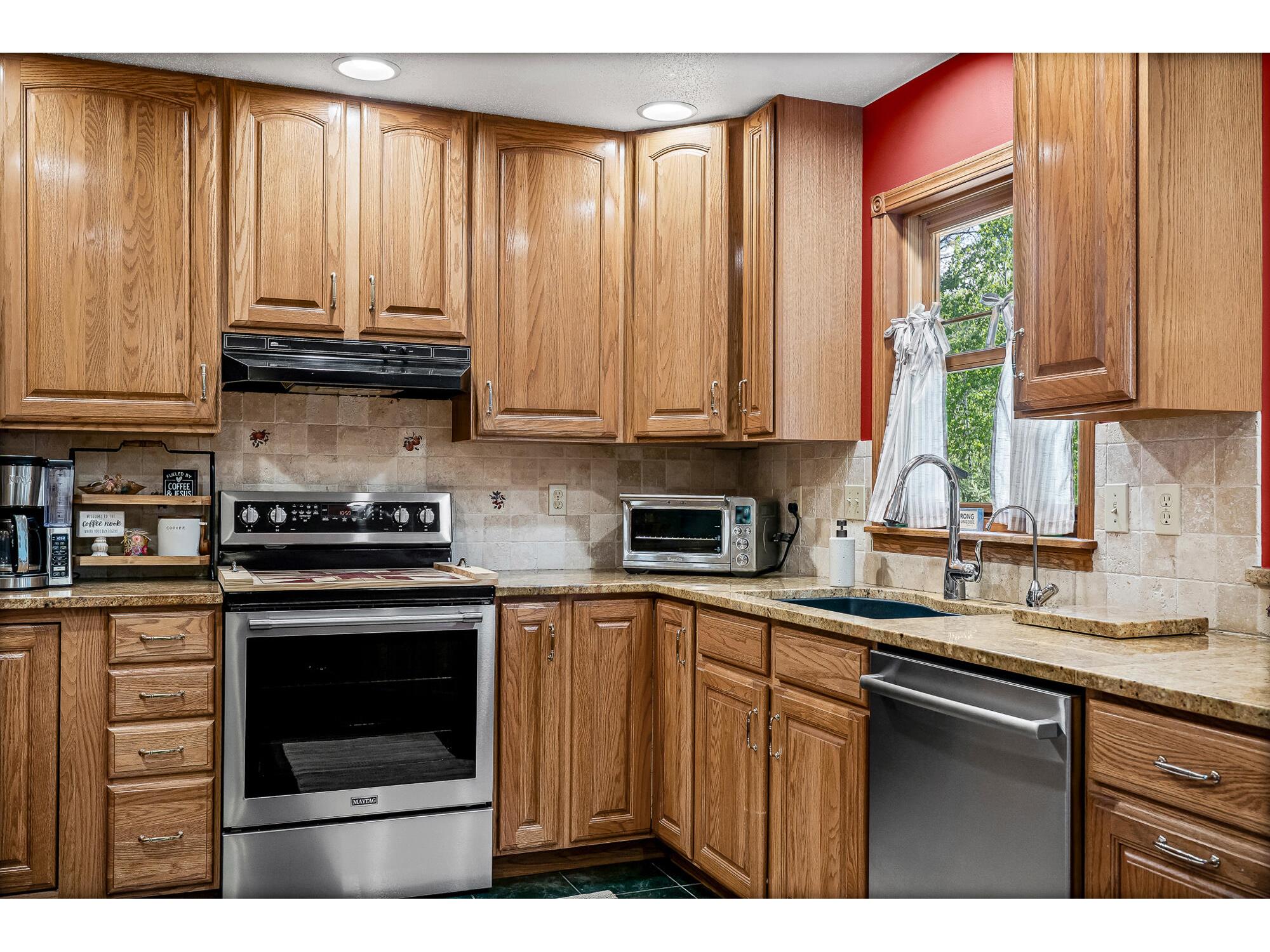 7208 Kate Leon WI 54656 1962614 image14
