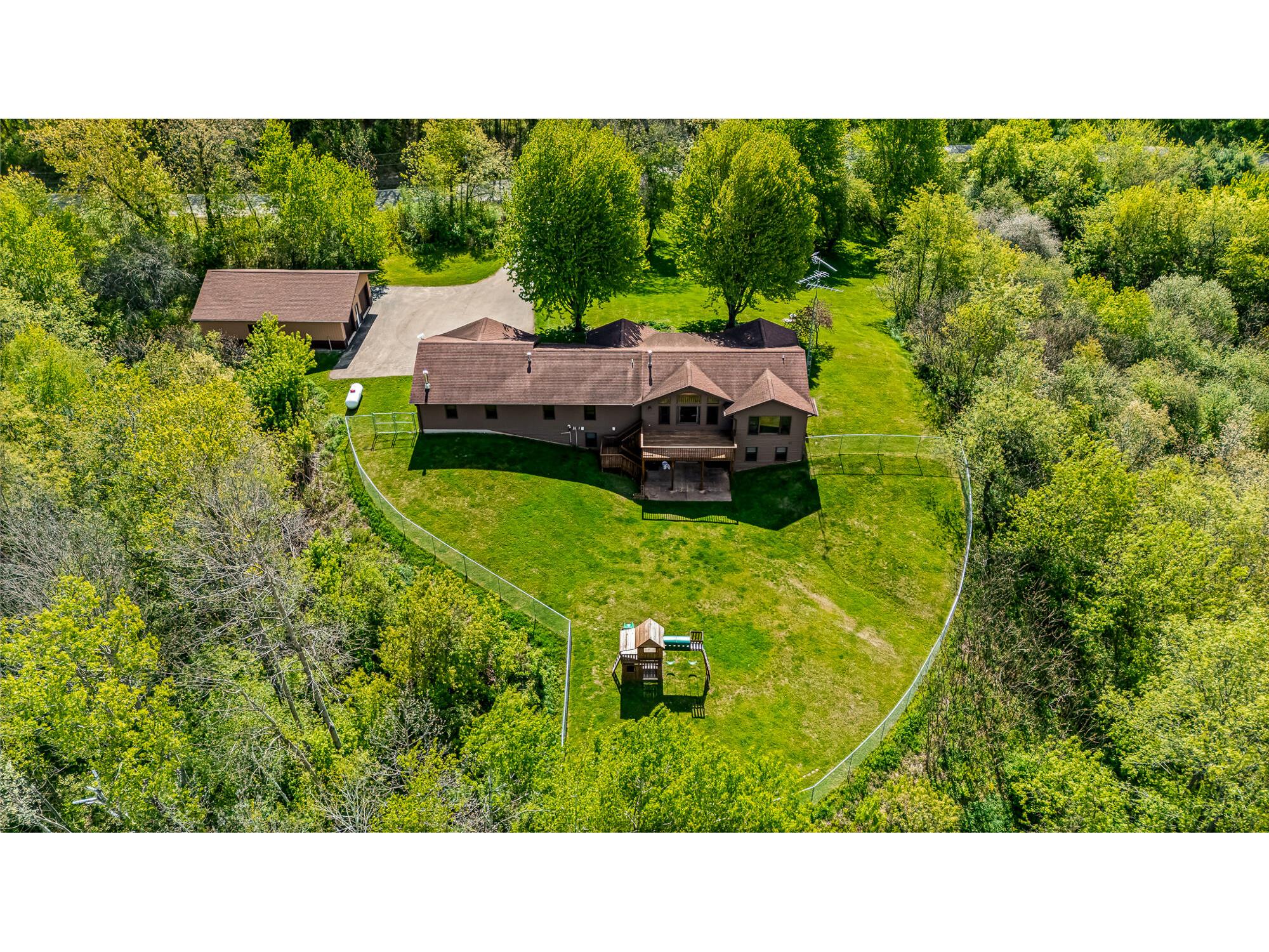 7208 Kate Leon WI 54656 1962614 image55