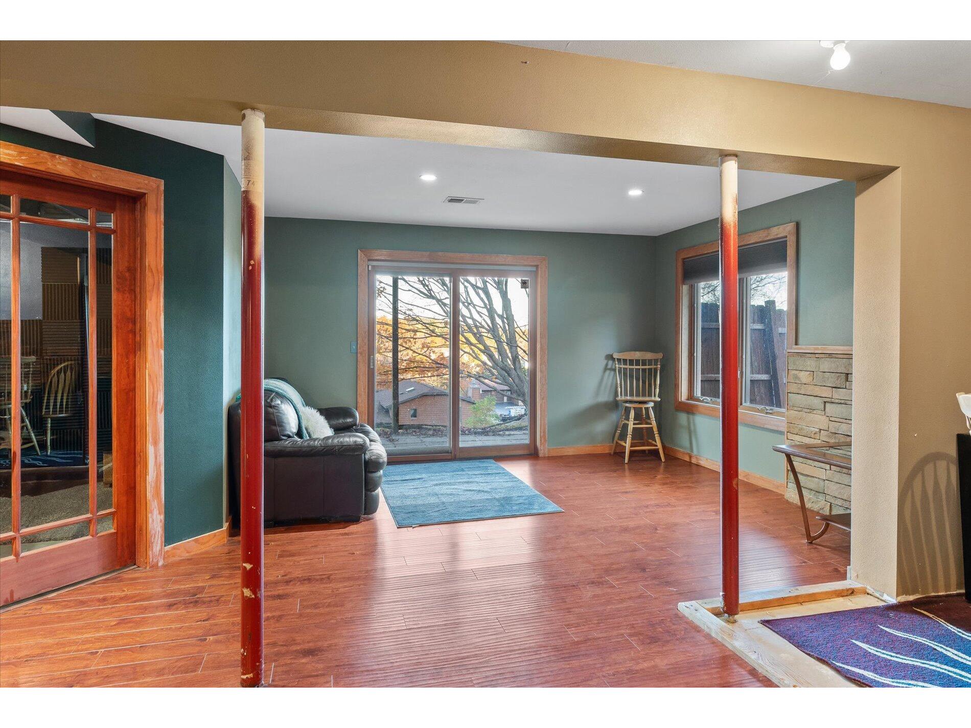 726 4th La Crescent MN 55947 1942049 image30