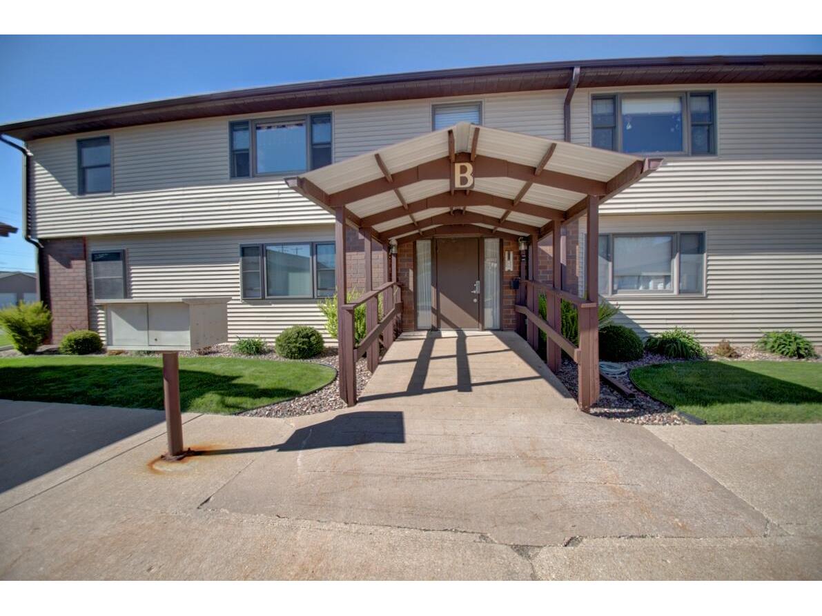 730 10th Onalaska WI 54650 1960232 image1