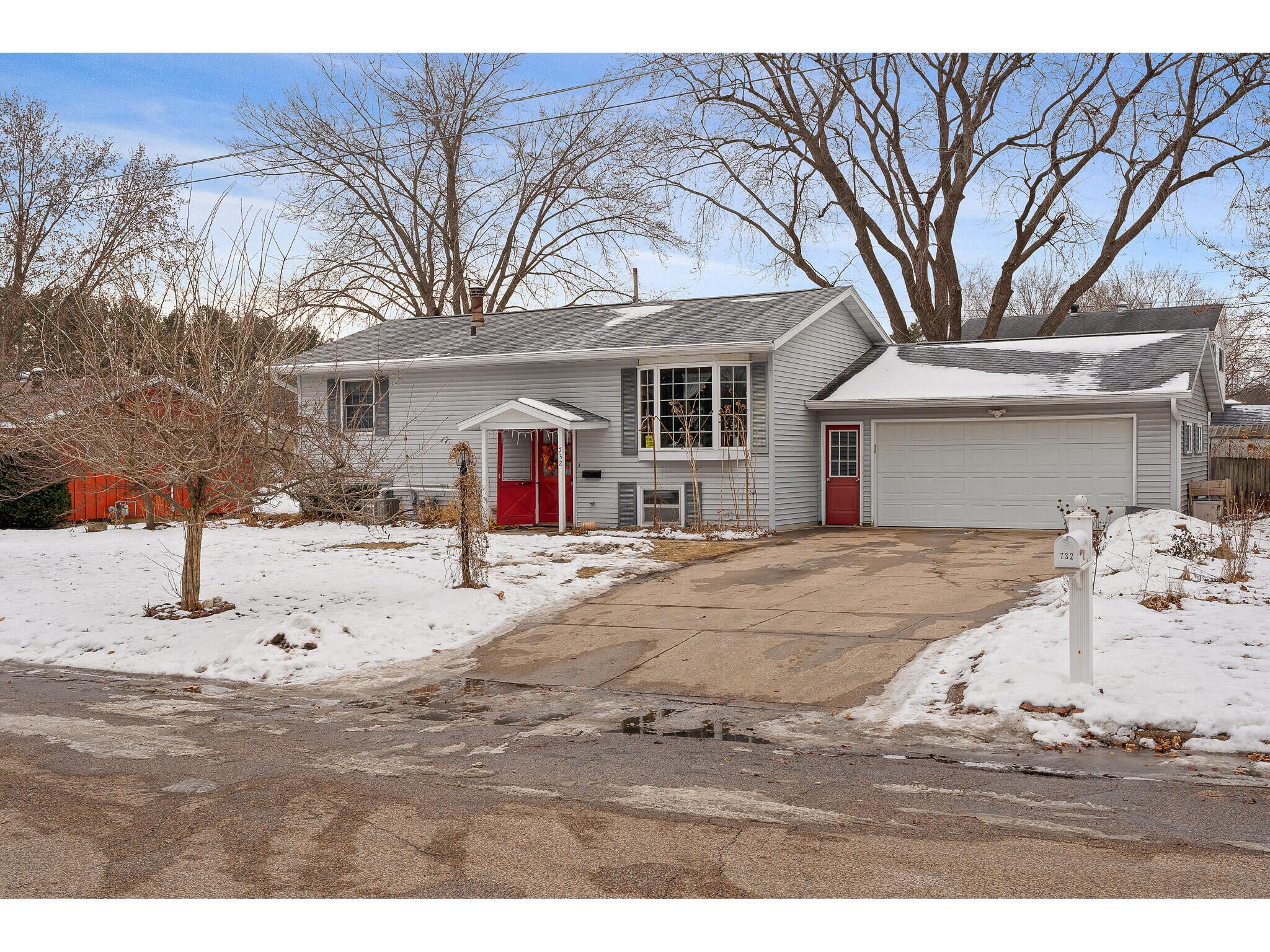 732 N Rusk Sparta WI 54656 1949993 image1