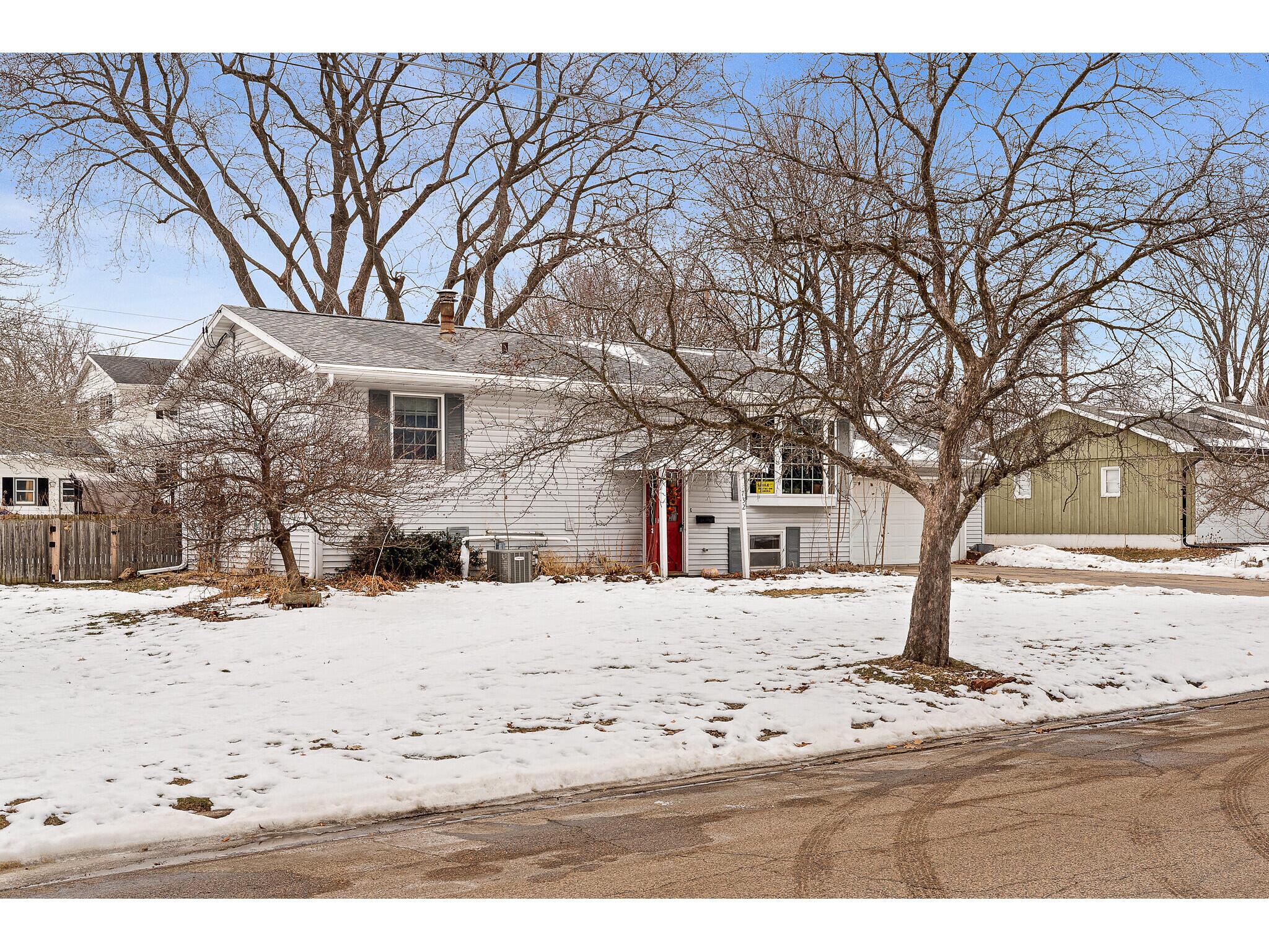 732 N Rusk Sparta WI 54656 1949993 image2