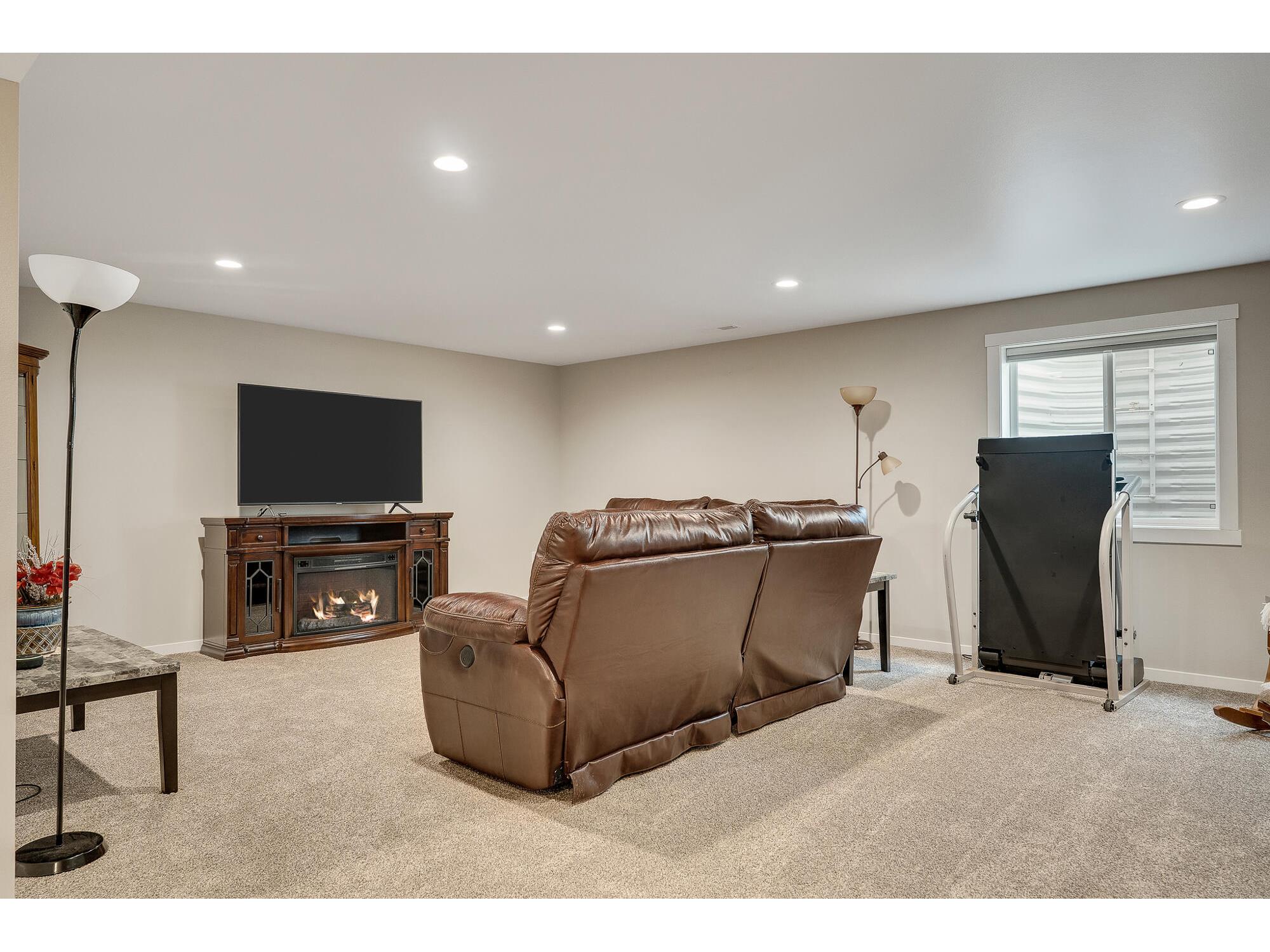 733 Crockett Holmen WI 54636 1954414 image16